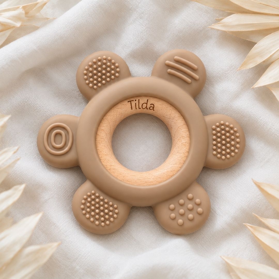 Beißring aus Holz & Silikon personalisiert - Blume