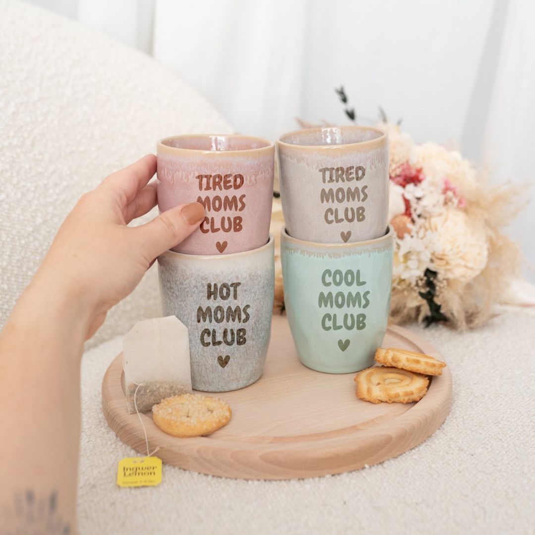 Steingut Becher - Moms Club