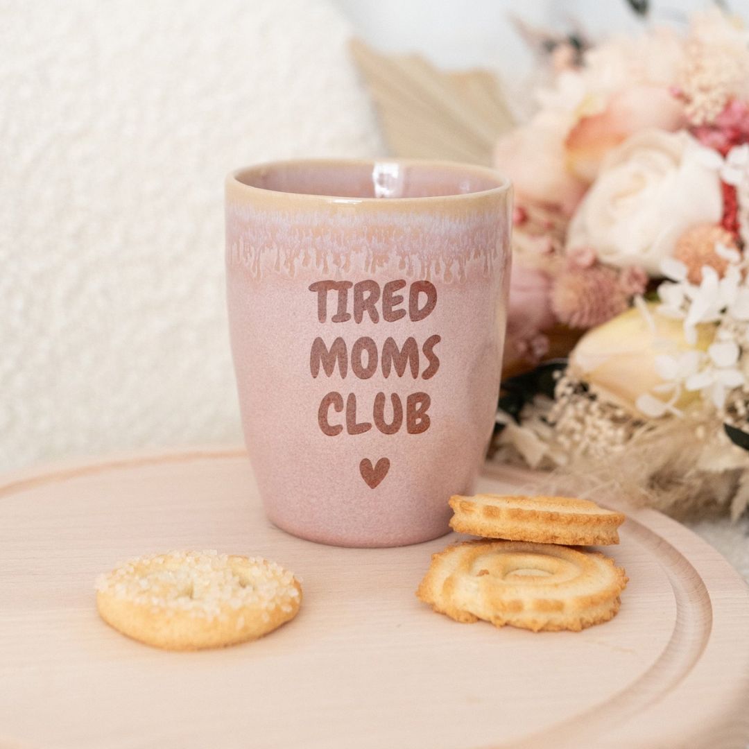 Steingut Becher - Moms Club