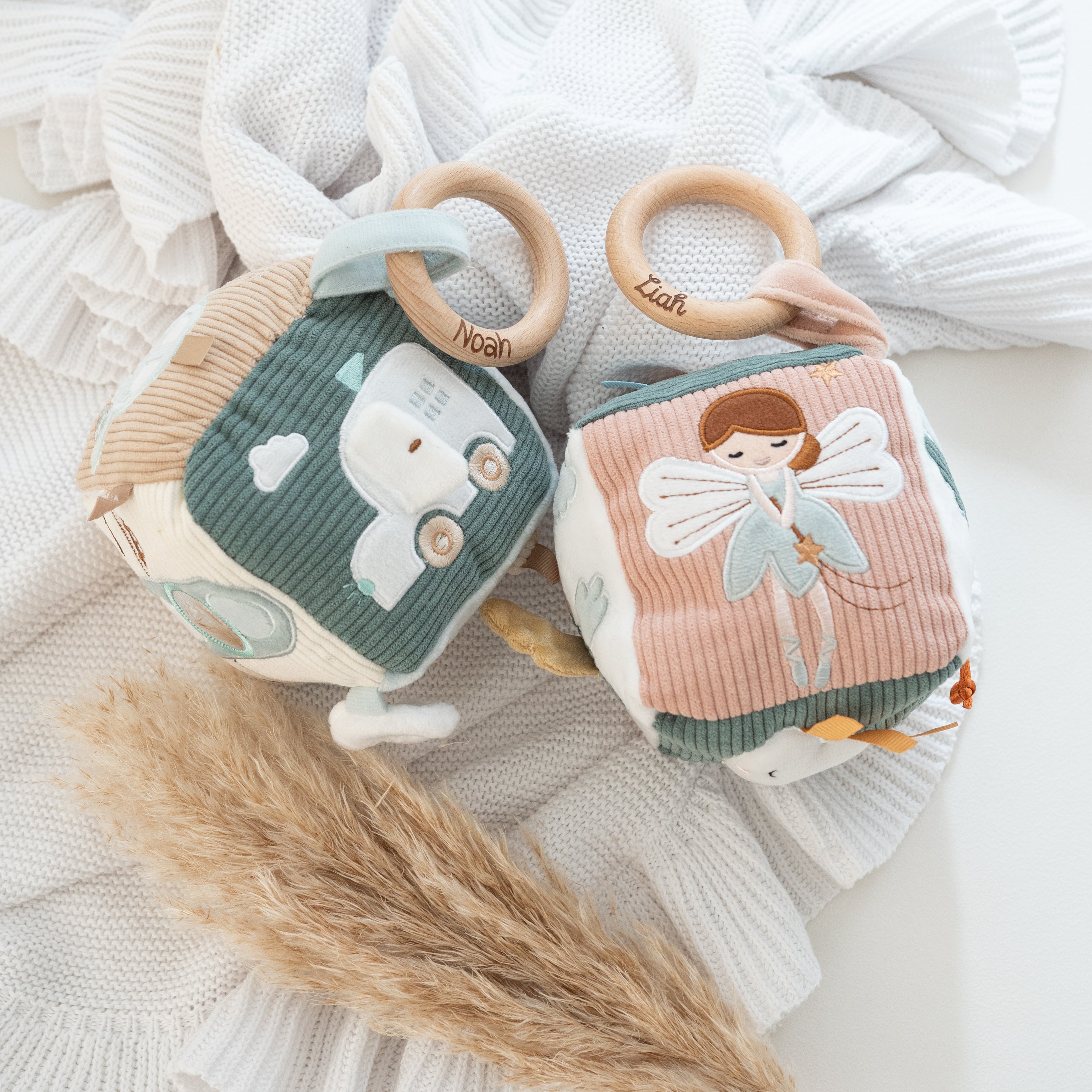 JOLLEIN Activity Stoffwürfel personalisierbar - Fee & Auto