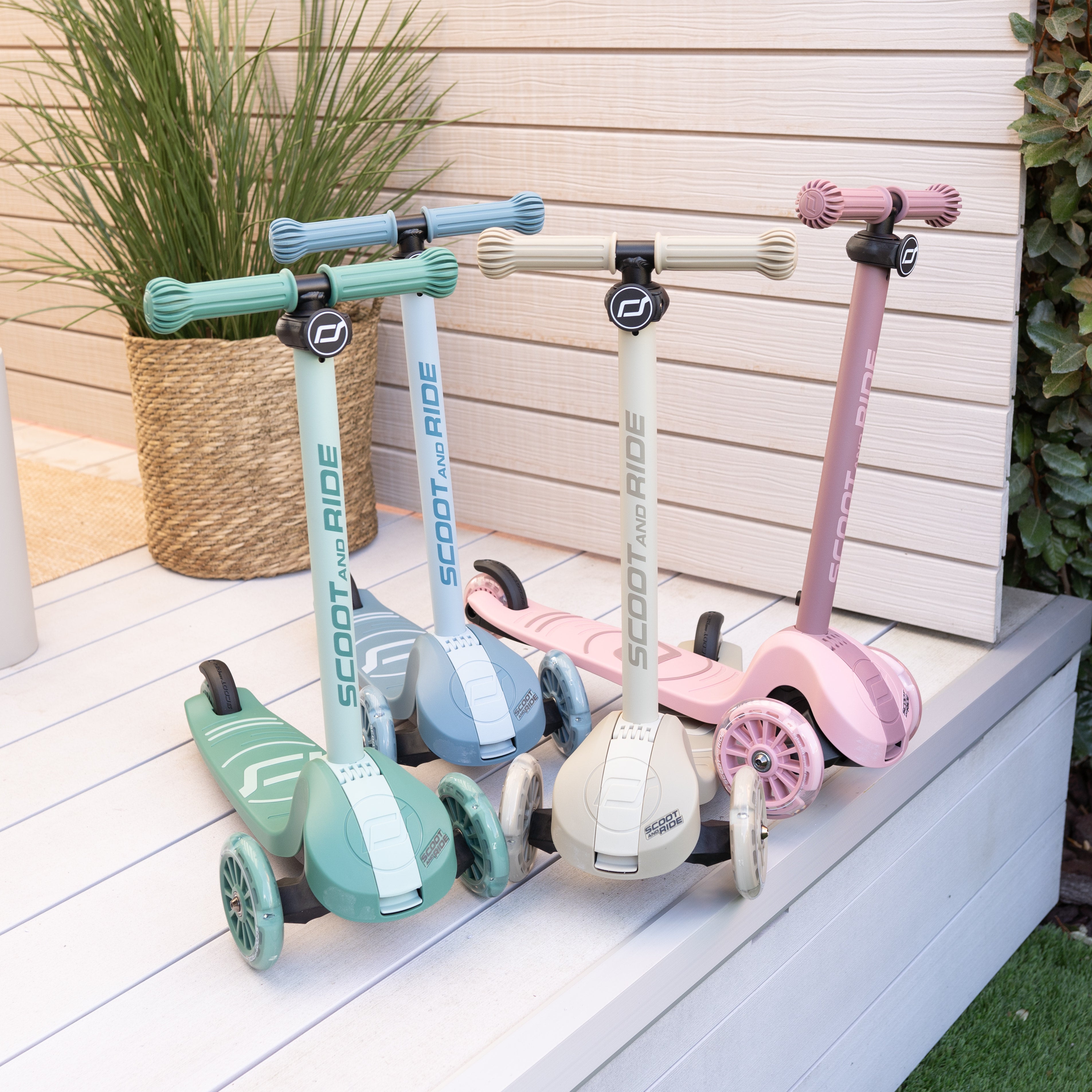 Scoot and Ride Highwaykick 3 S (optional mit Lenkertasche)