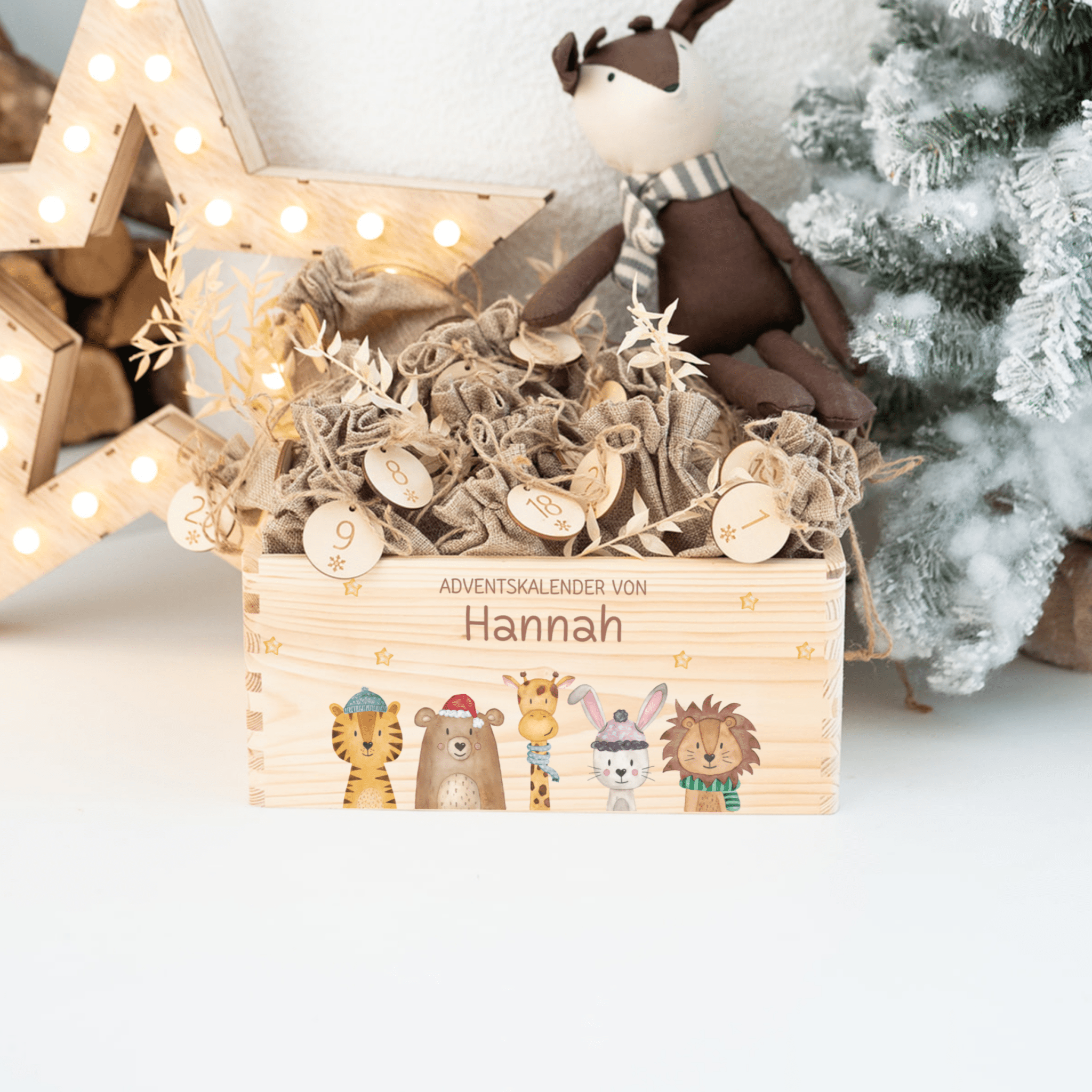 Adventskiste personalisiert - "Weihnachtstiere unten Sterne" Aquarell - wunderwunsch