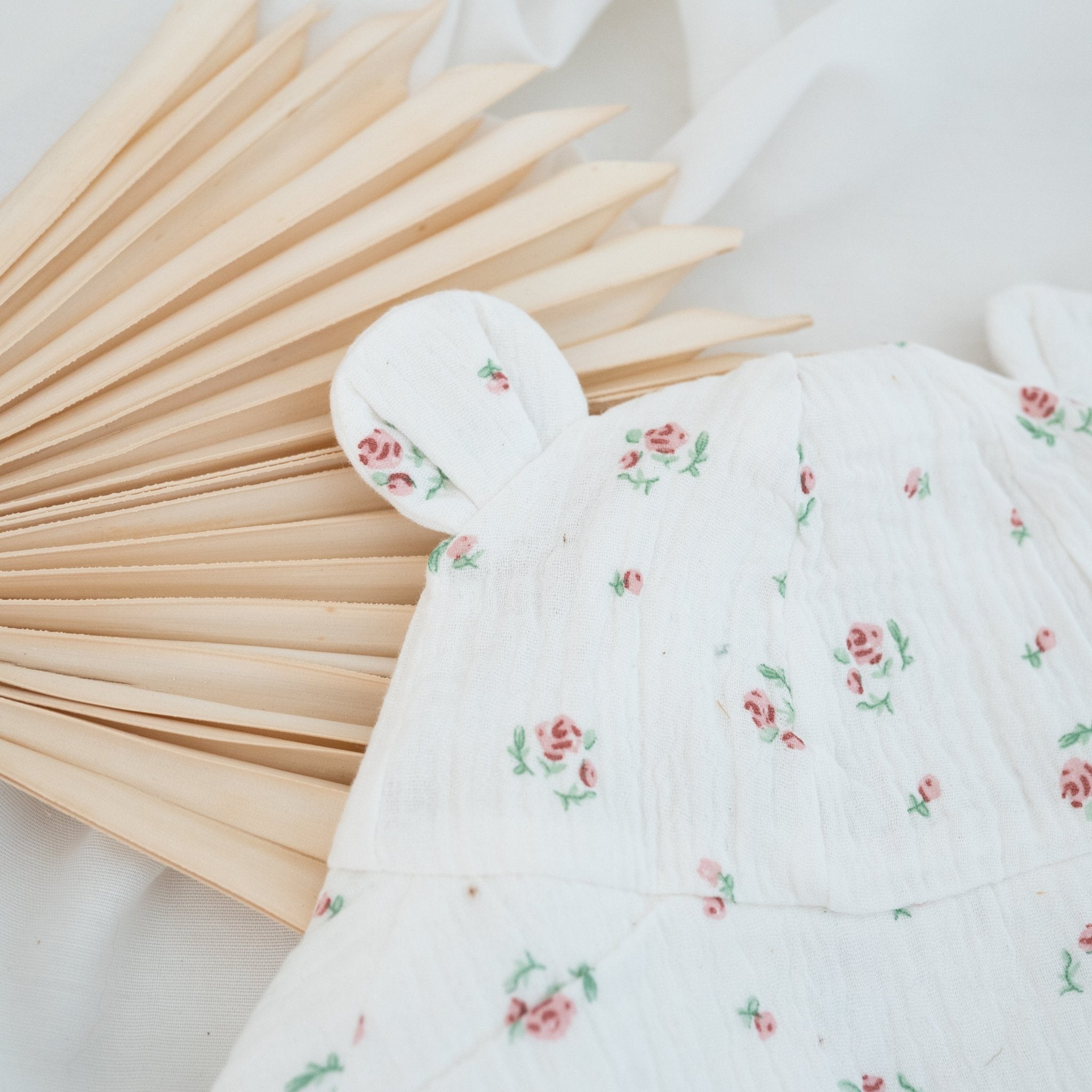 Babyhut mit Teddyohren personalisiert - wunderwunsch