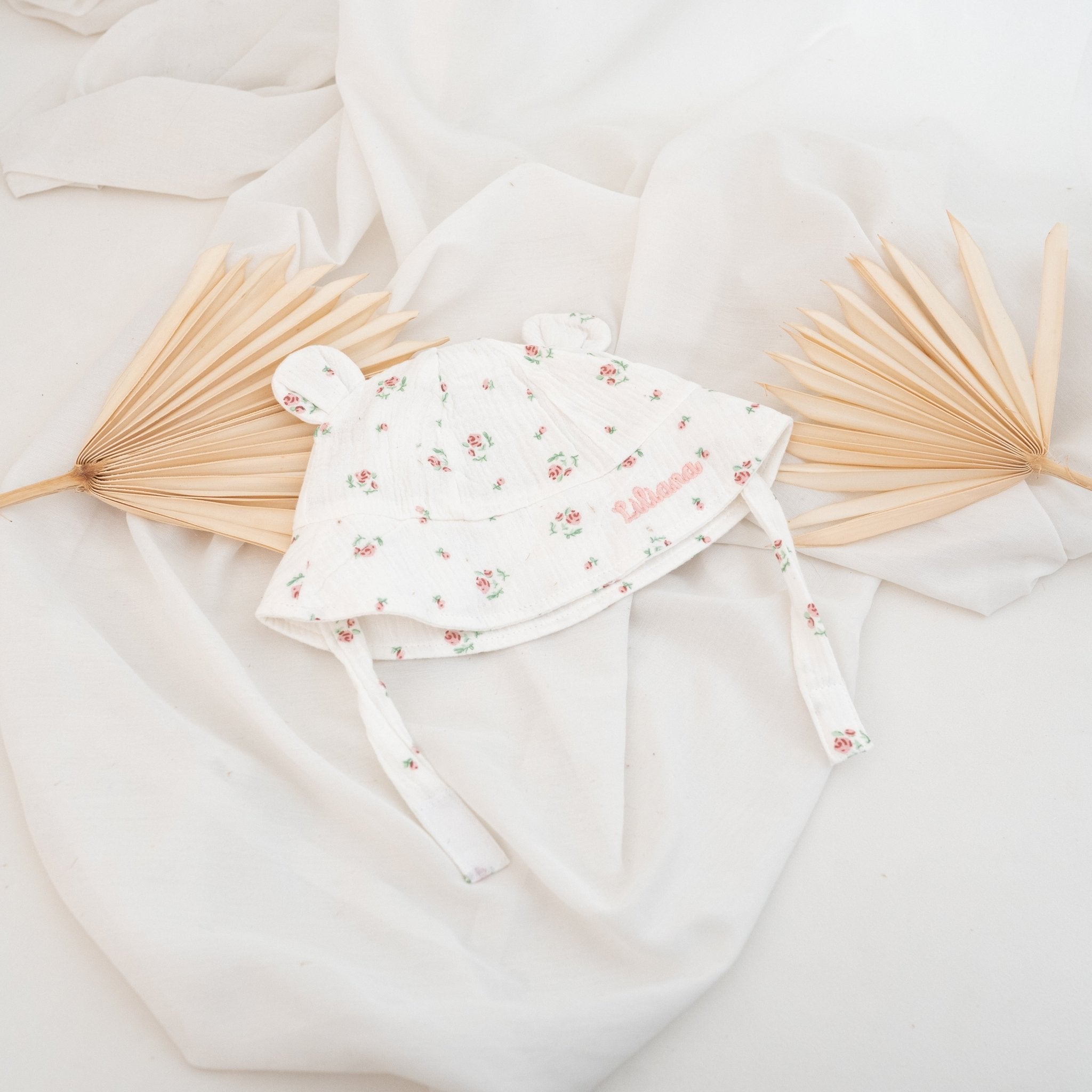 Babyhut mit Teddyohren personalisiert - wunderwunsch
