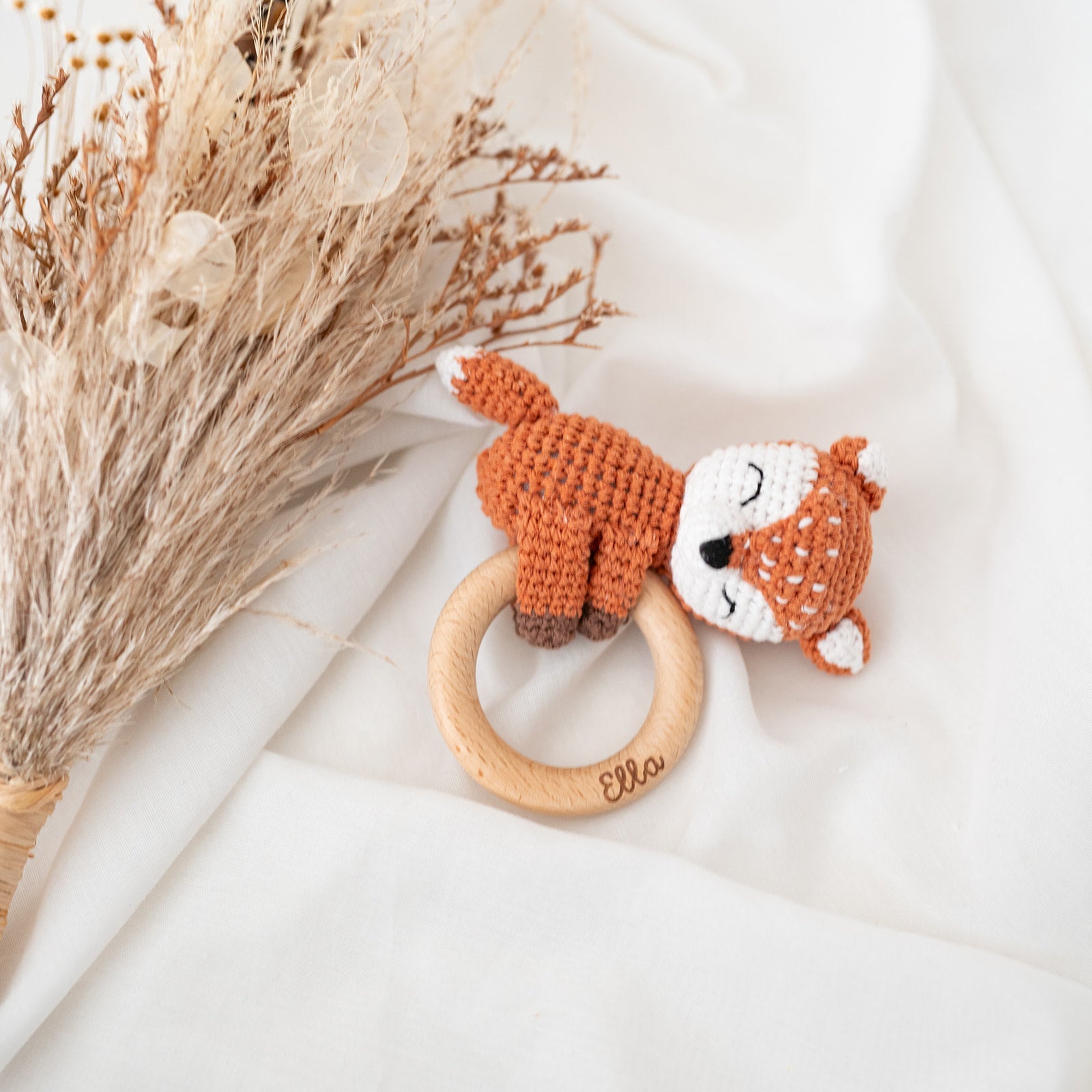 Babyrassel personalisiert - Otter, Fuchs, Löwe, Dino - wunderwunsch