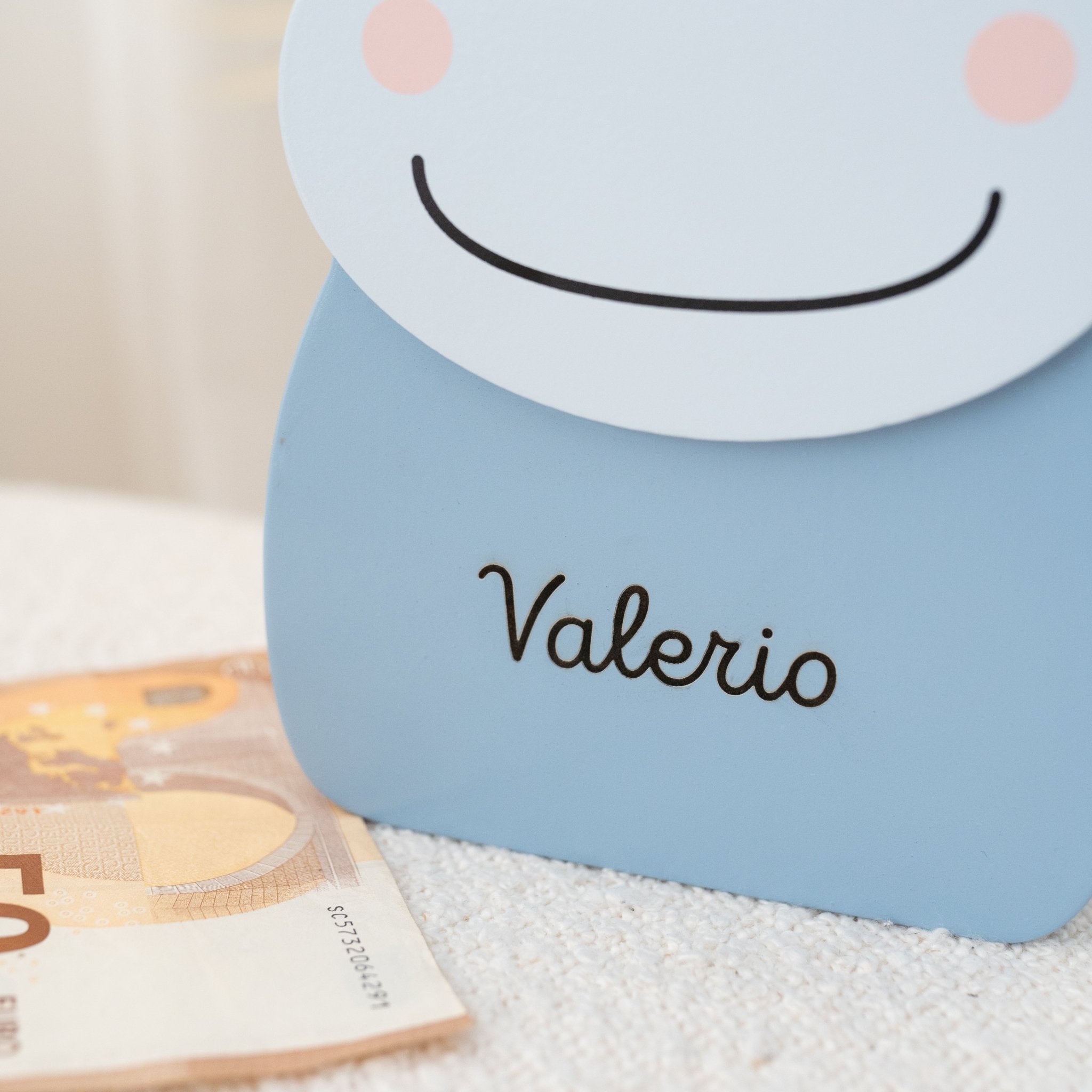 BAMBINO Spardose Holz mit Wunschnamen - Nilpferd - wunderwunsch