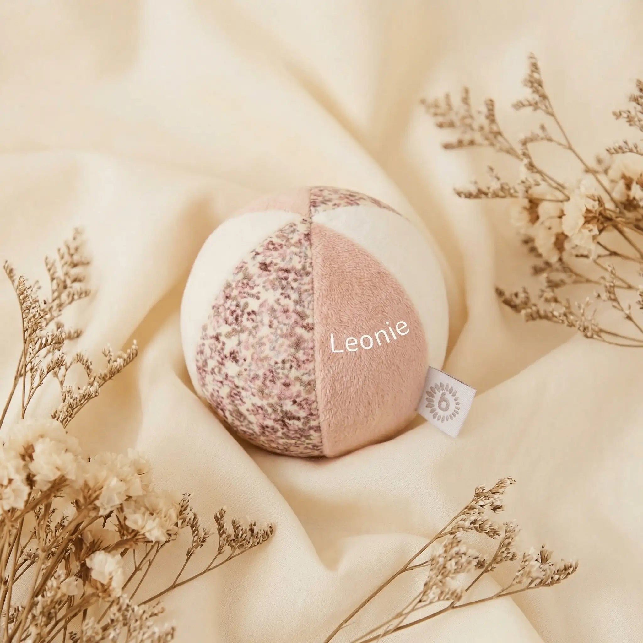 BIECO Stoffball mit Rassel personalisierbar - wunderwunsch