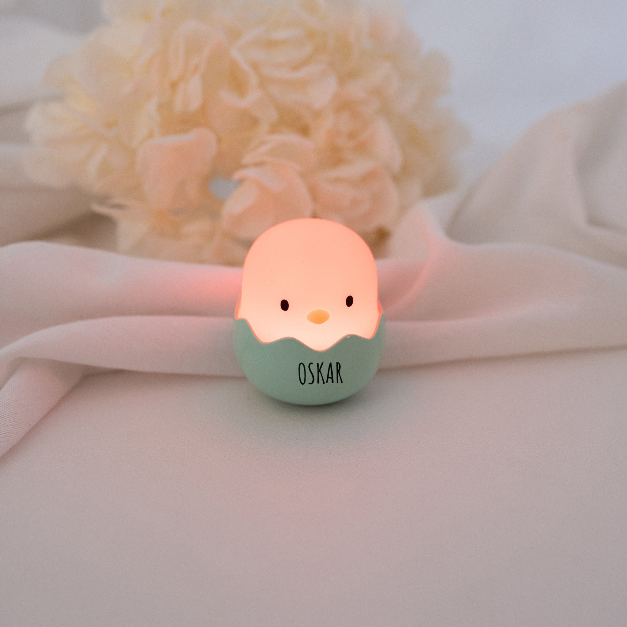 EGGY EGG Baby Küken Nachtlicht personalisiert - blau, gelb oder grün - wunderwunsch