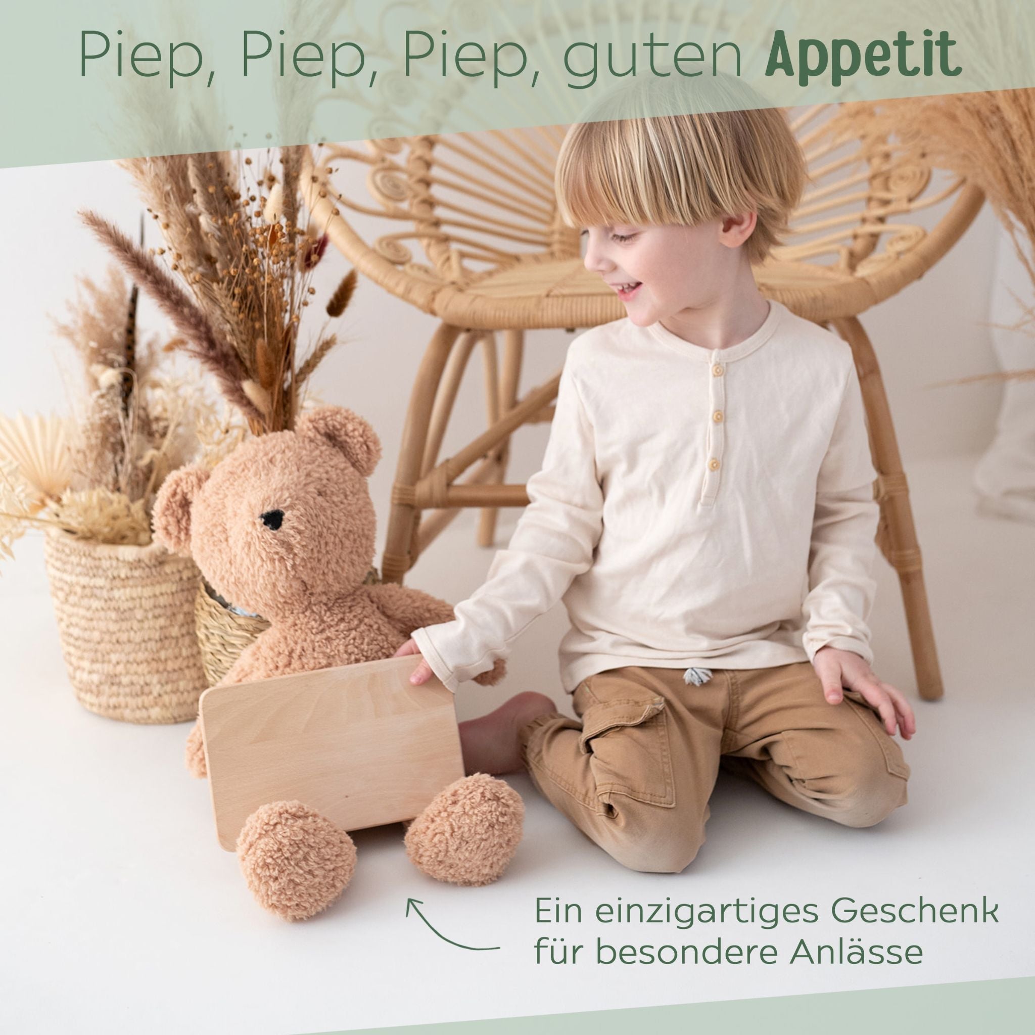 Frühstücksbrett und Emaille Kindertasse personalisiert - Weihnachtstiere Sterne bunt - wunderwunsch