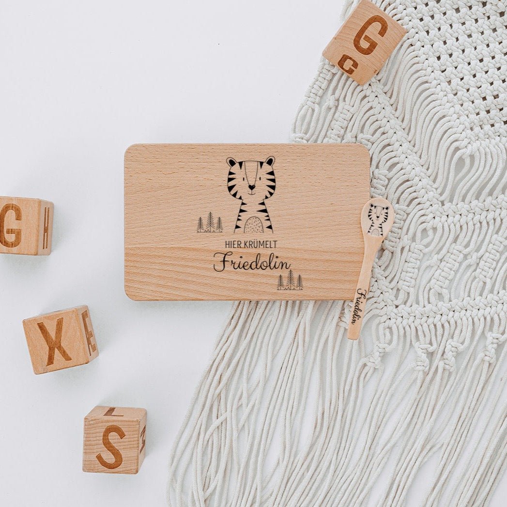 Frühstücksbrettchen mit Kinderlöffel personalisiert - Tier Bäume Gravur - wunderwunsch