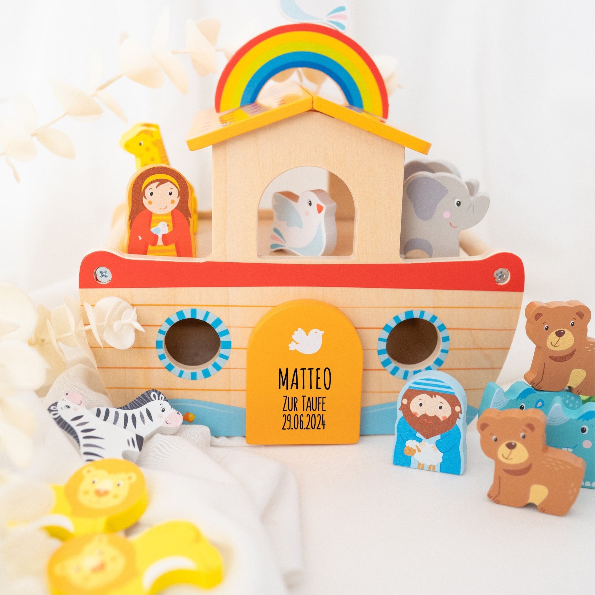 GOKI Kleine bunte Arche mit Regenbogen personalisiert - wunderwunsch