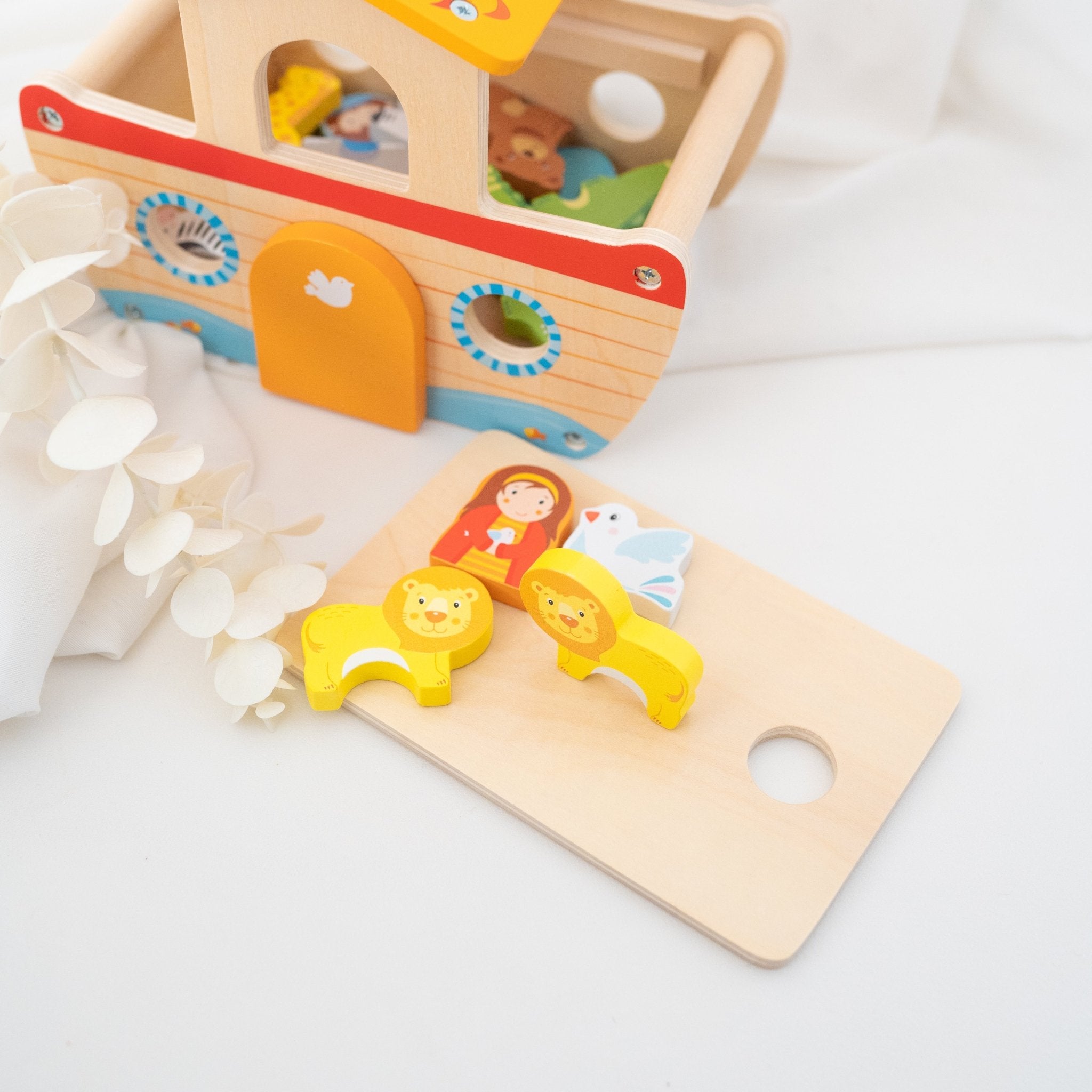 GOKI Kleine bunte Arche mit Regenbogen personalisiert - wunderwunsch