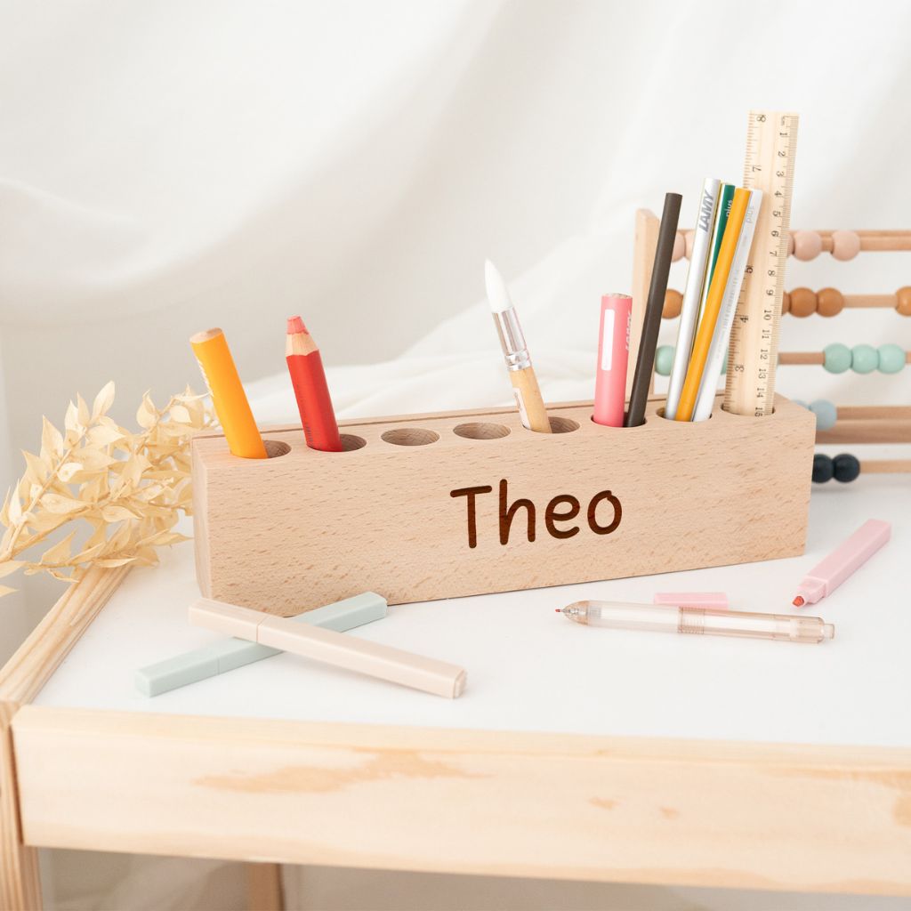 Holz Schreibtisch Organizer mit Papierschlitz personalisierbar - wunderwunsch
