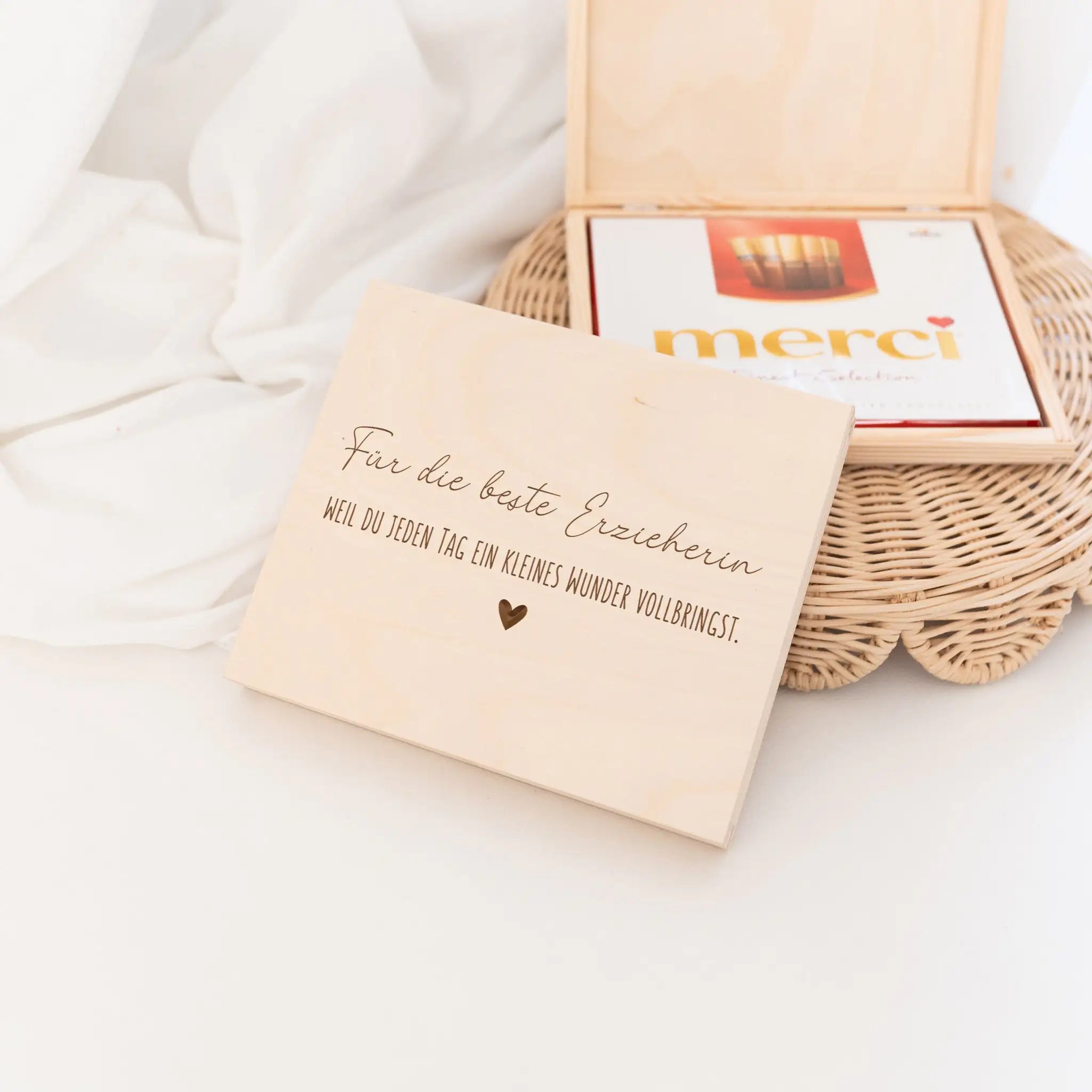 Holzbox Merci "Lehrer/Erzieher" - wunderwunsch