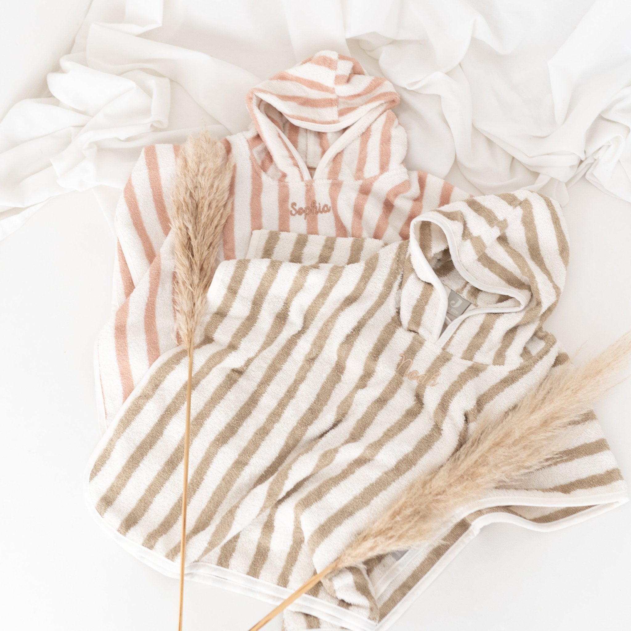 JOLLEIN Baby Badeponcho personalisiert - Gestreift Frottee - wunderwunsch