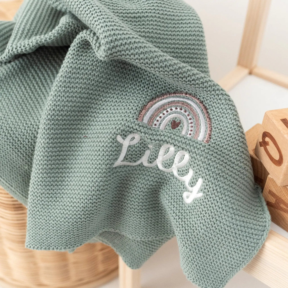 JOLLEIN Strickdecke personalisiert - Regenbogen - wunderwunsch