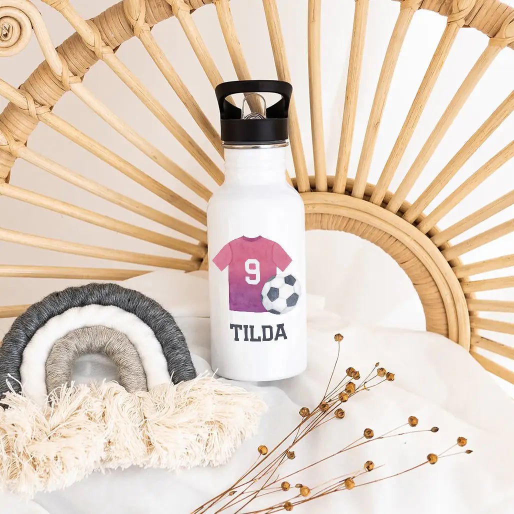 Kinder Trinkflasche weiß mit Trinkhalm personalisiert - Fußball Trikot Aquarell - wunderwunsch