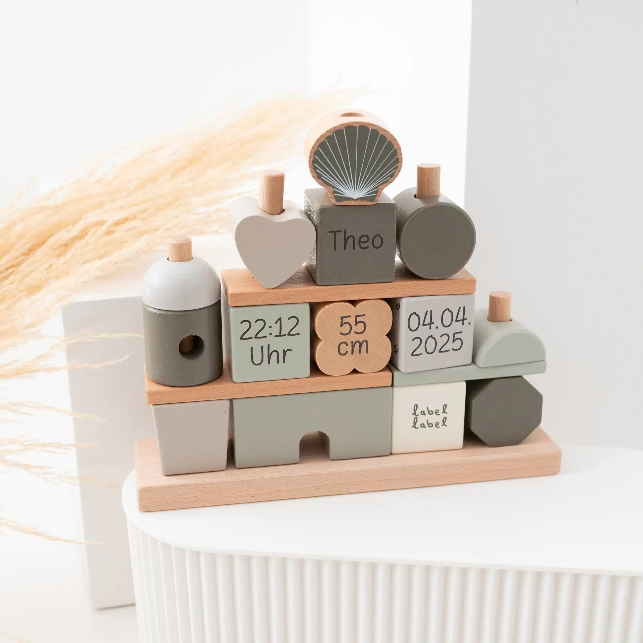 LABEL LABEL Stapelhaus Holz personalisiert - wunderwunsch