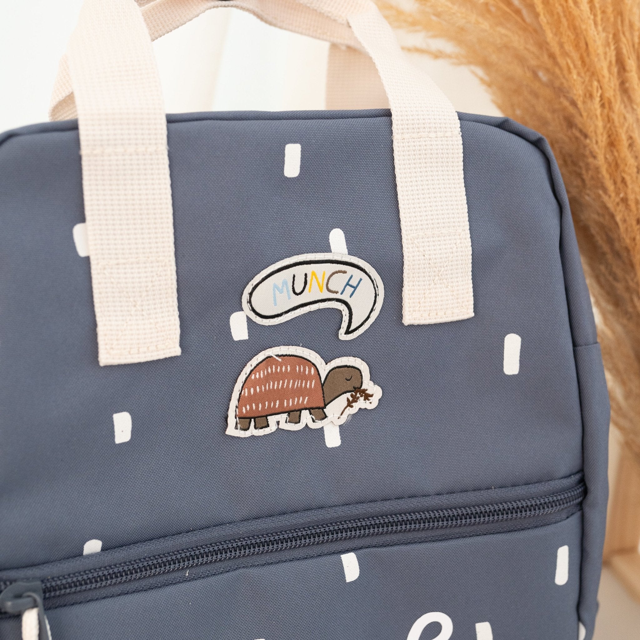 LÄSSIG Rucksack "Punkte eckig" personalisiert - wunderwunsch