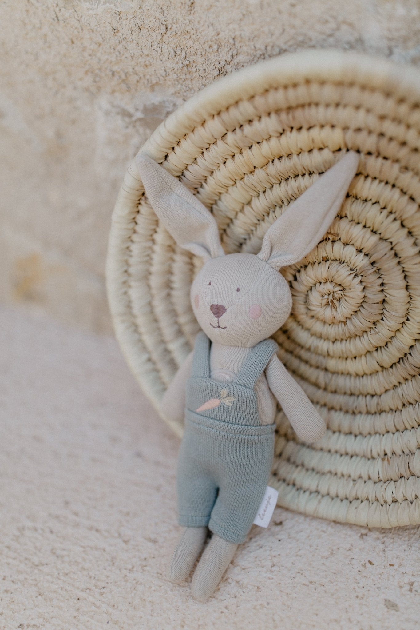 LEEVJE Hase Kuscheltier grün - wunderwunsch