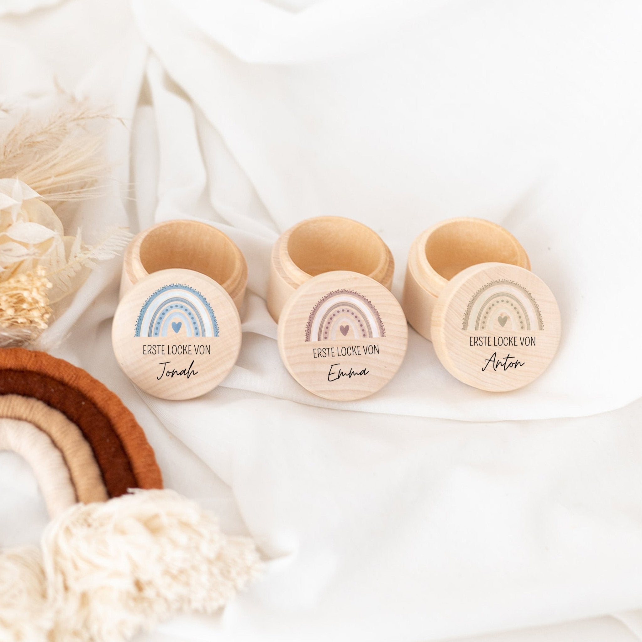 Lockendose Holz personalisiert - Regenbogen Punkte Aquarell - wunderwunsch