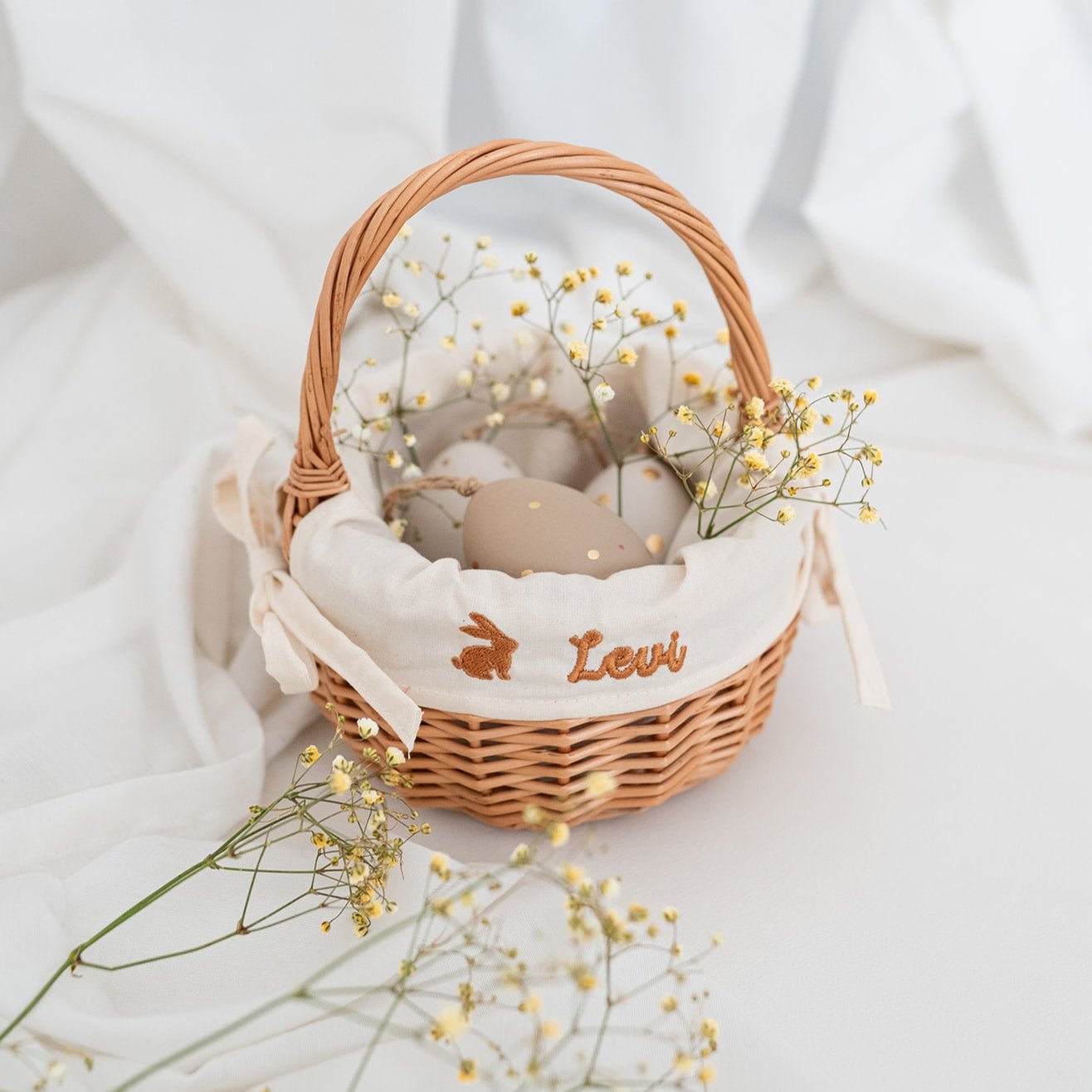 Osterkörbchen Weide mit Stoffeinsatz - personalisiert - wunderwunsch