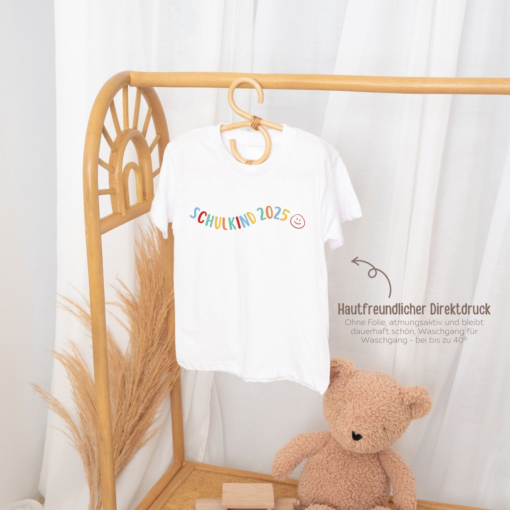 Schulkind 2025 Smiley T-Shirt - wunderwunsch