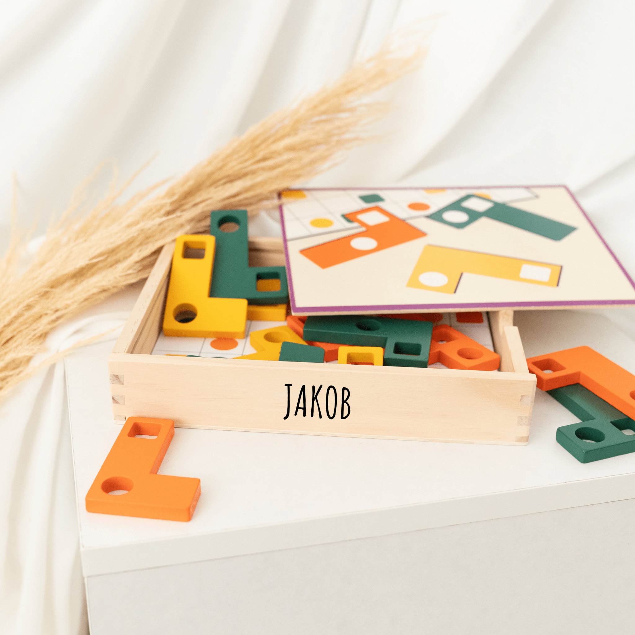 SMALL FOOT Lernspiel Geometrische Formen personalisiert - wunderwunsch