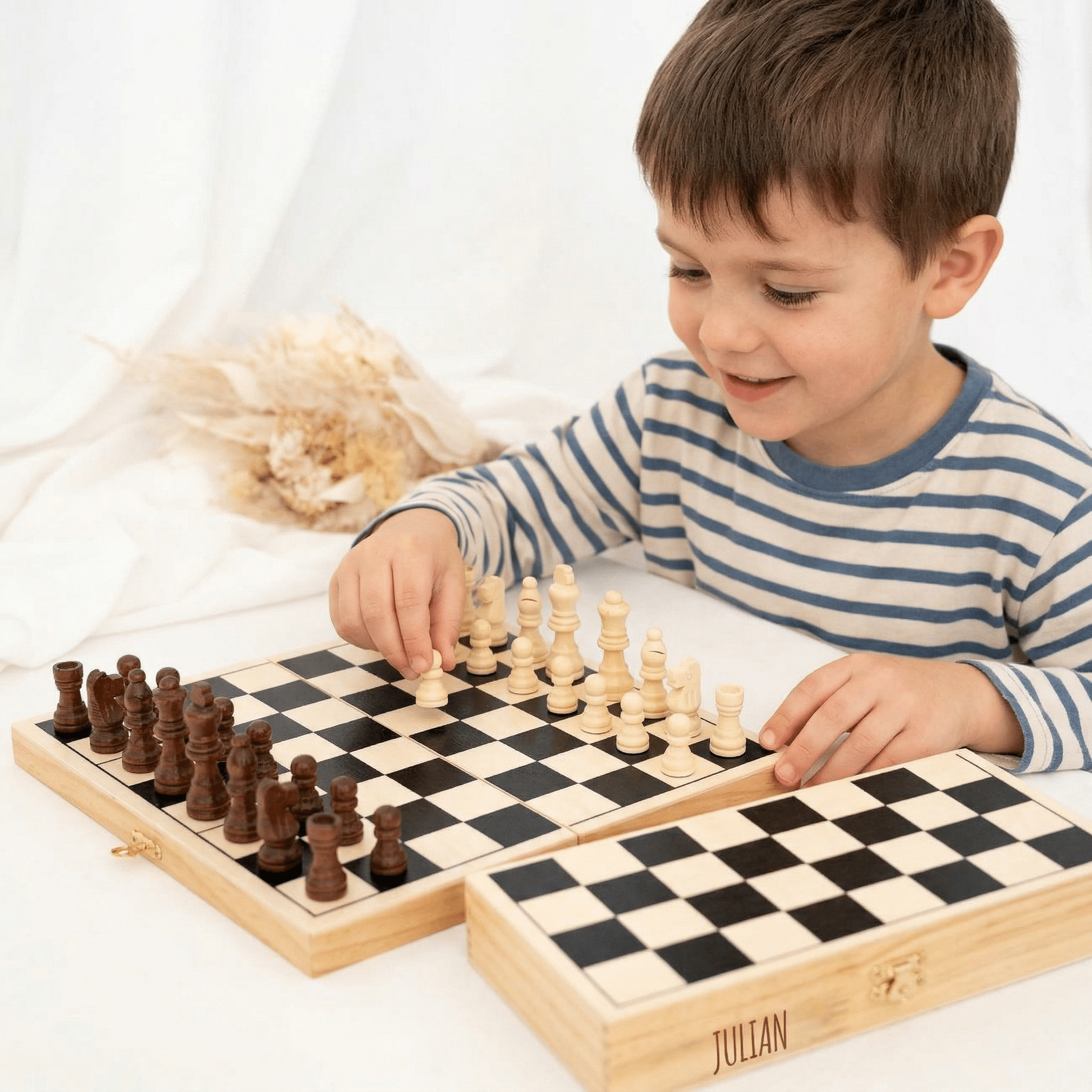 SMALL FOOT Schach Spiel "Standard" personalisierbar - wunderwunsch