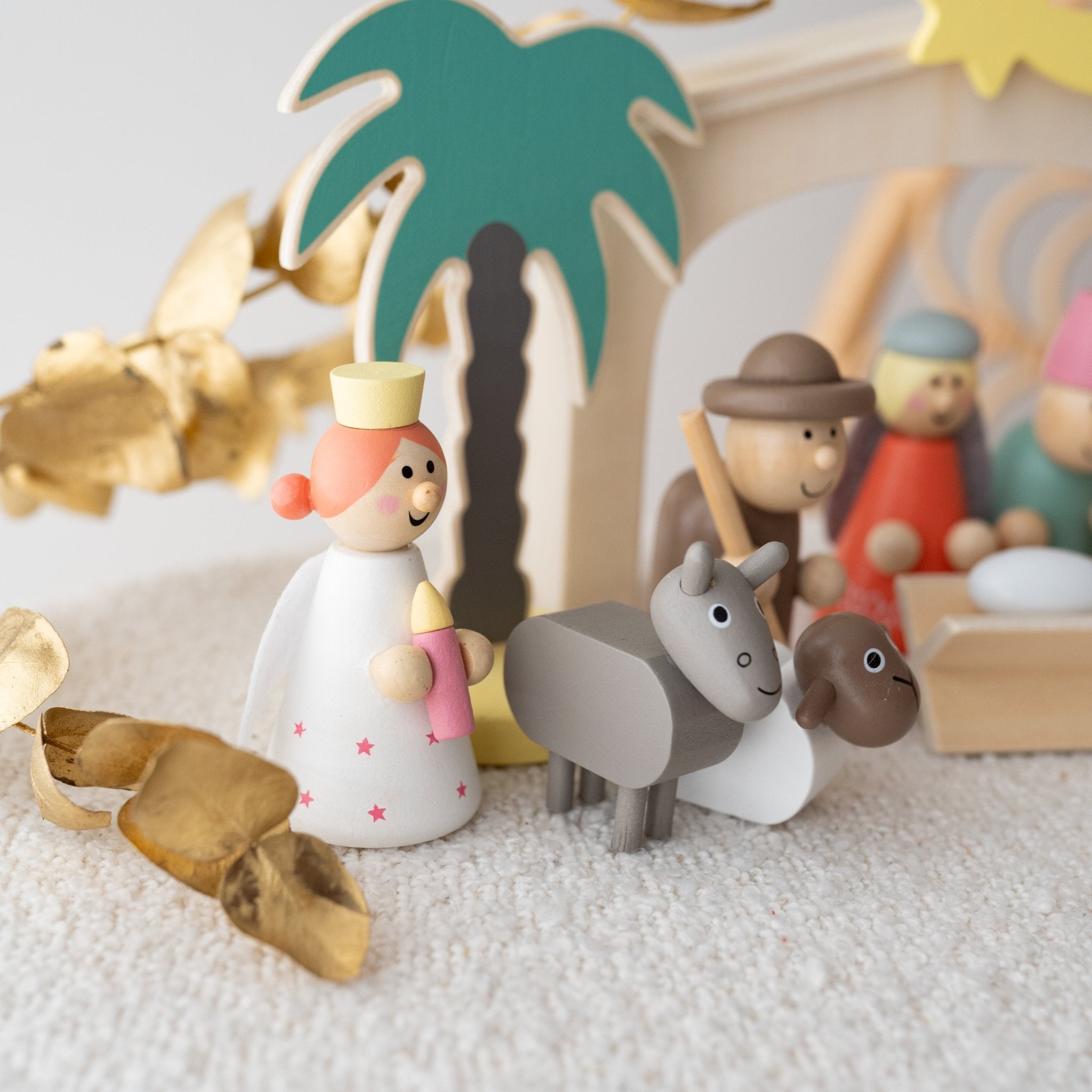 SMALL FOOT Spielset Holzkrippe Hirten personalisierbar - wunderwunsch