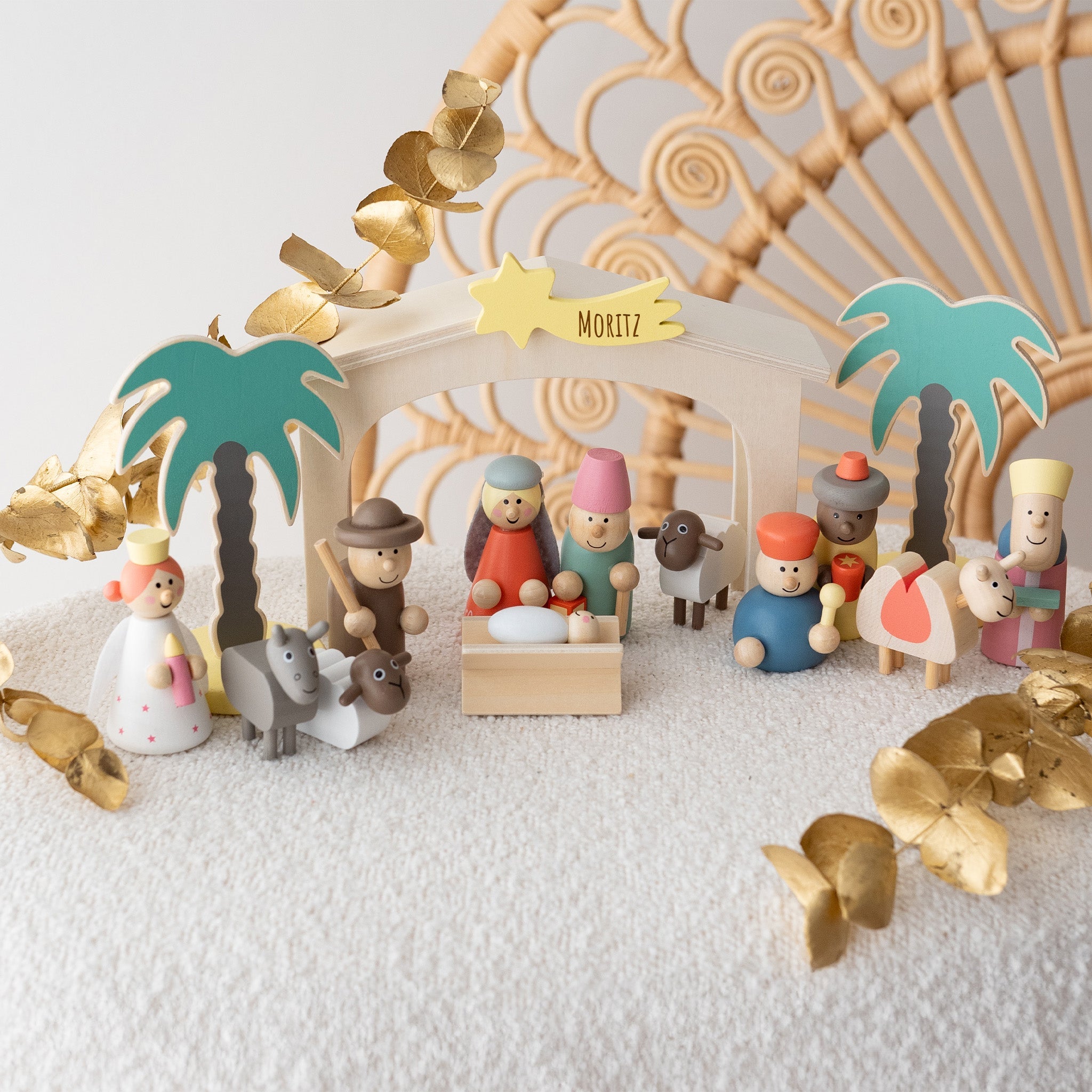SMALL FOOT Spielset Holzkrippe Hirten personalisierbar - wunderwunsch