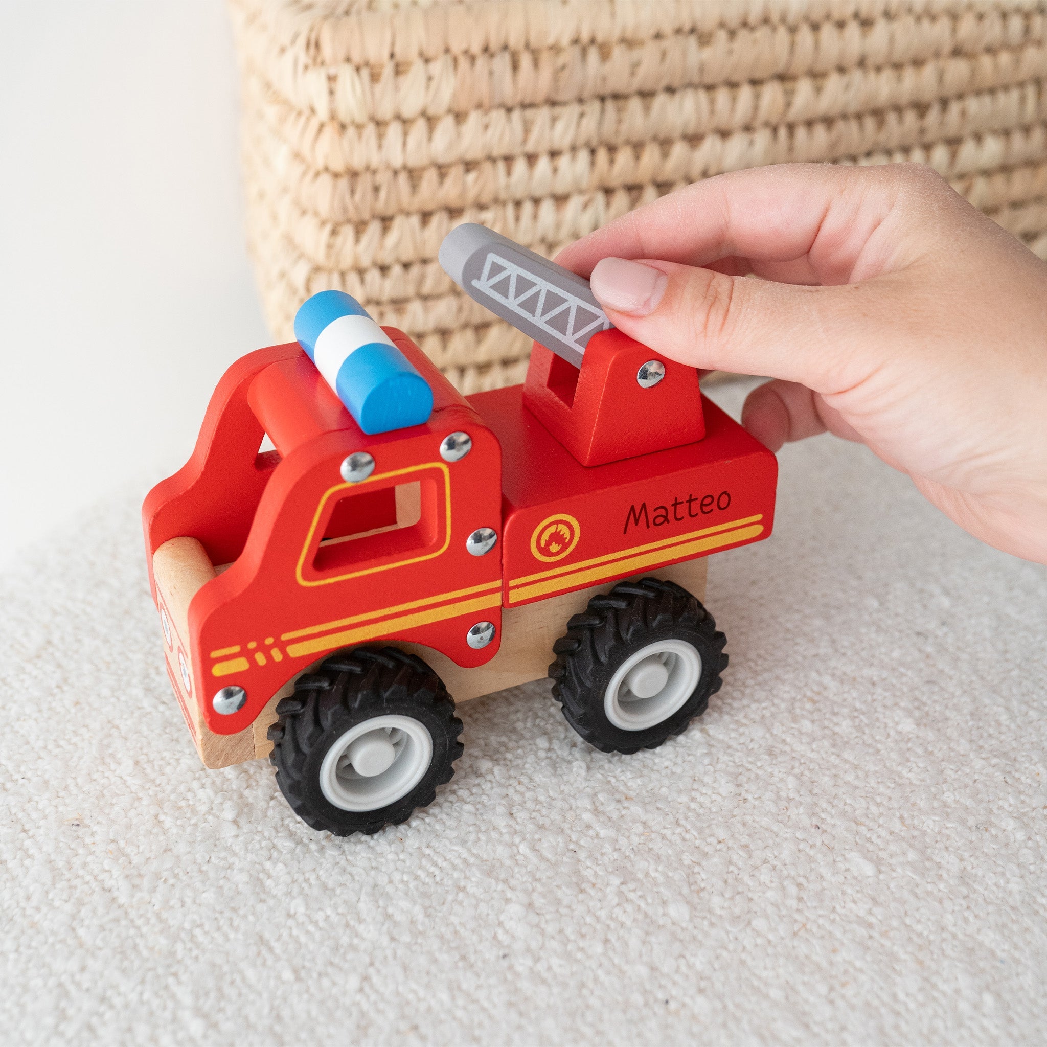 SMALLFOOT Feuerwehrauto personalisierbar - wunderwunsch