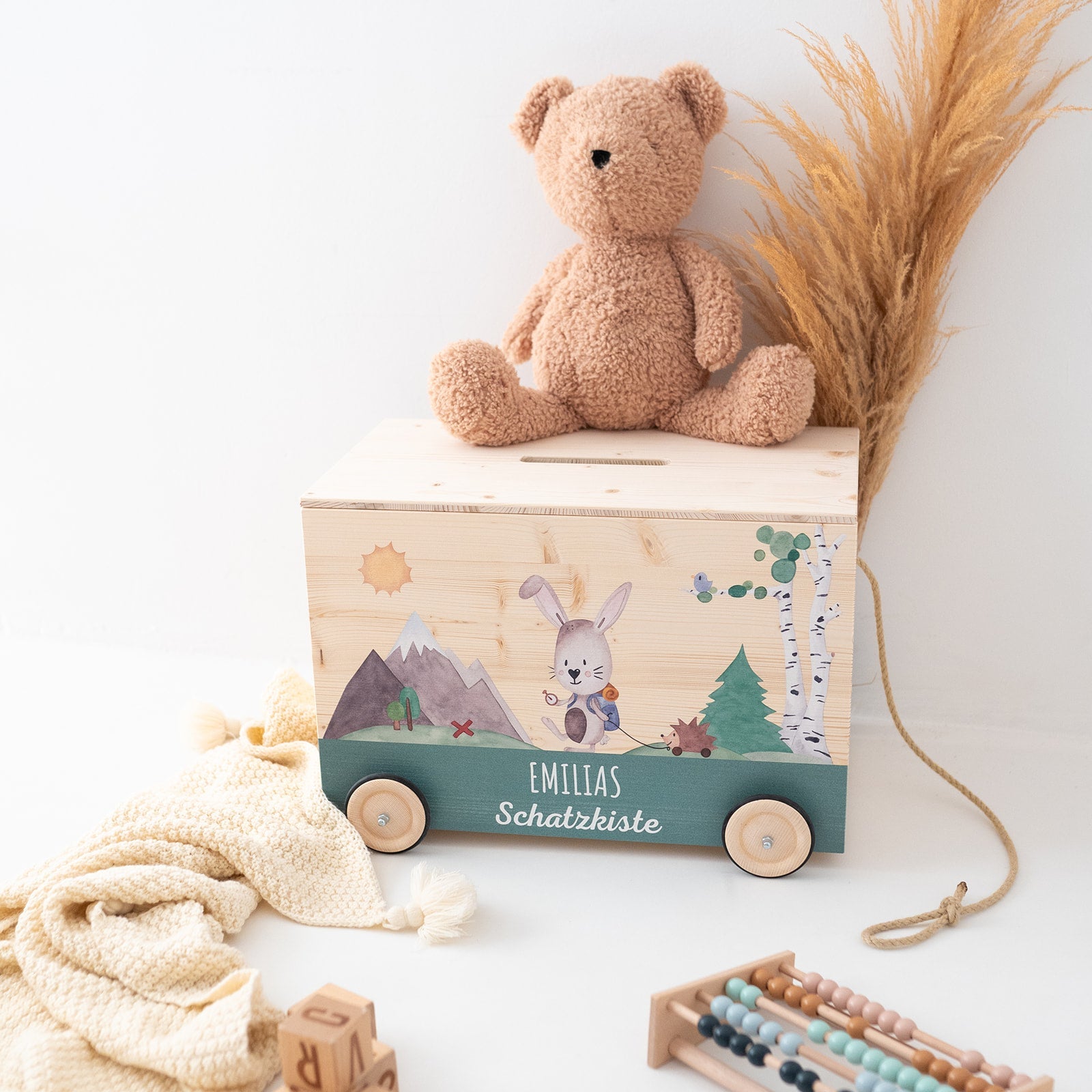 Spielzeugkiste "Tiere" mit Rollen personalisiert - wunderwunsch