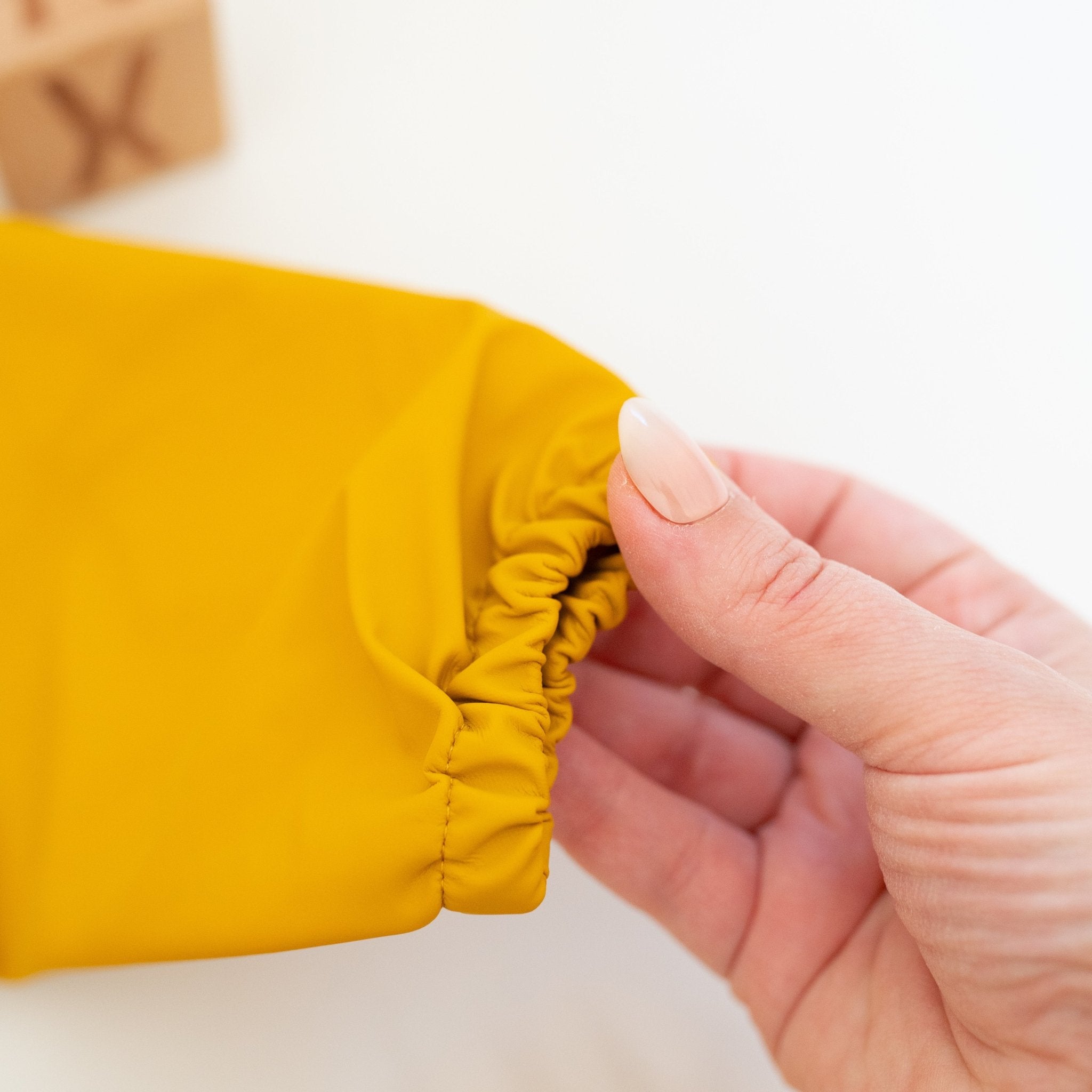 TRIXIE Langarm Latz abwischbar - wunderwunsch