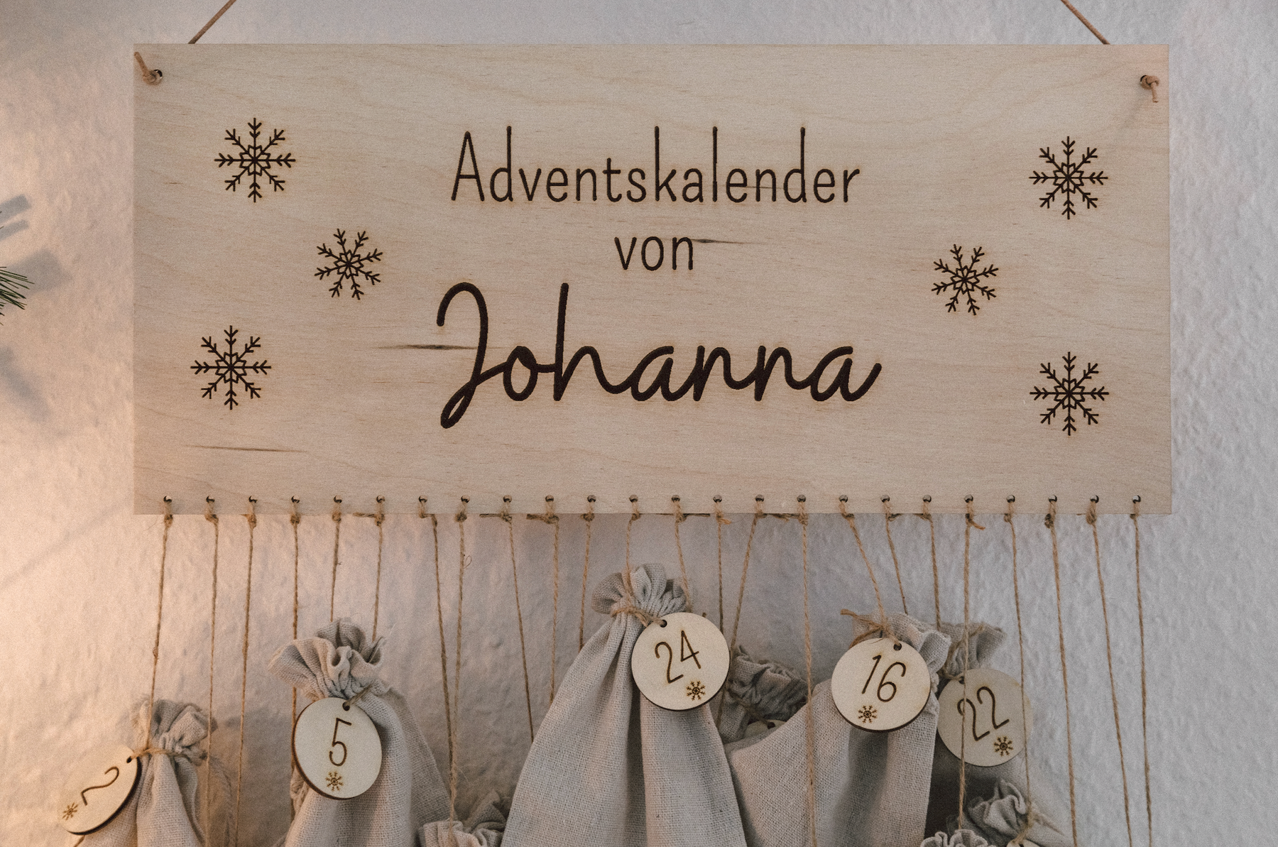 Adventskalender personalisiert - Schneeflocken