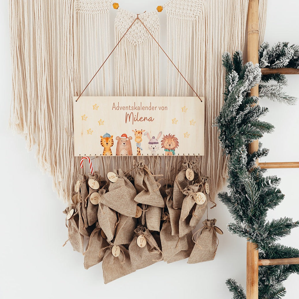 Adventskalender "Weihnachtstiere unten bunt" personalisiert