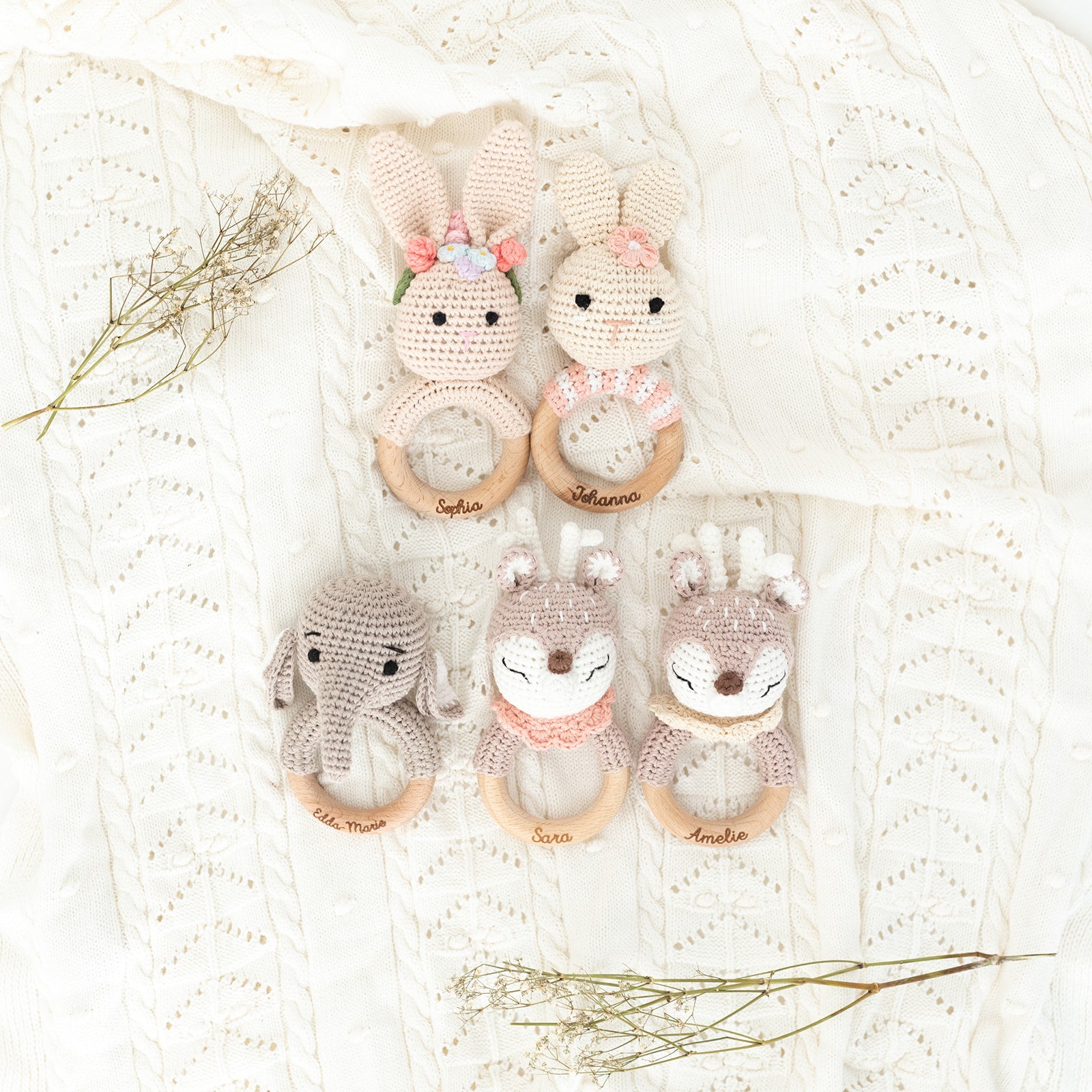 Babyrassel personalisiert - Elefant, Reh, Hase