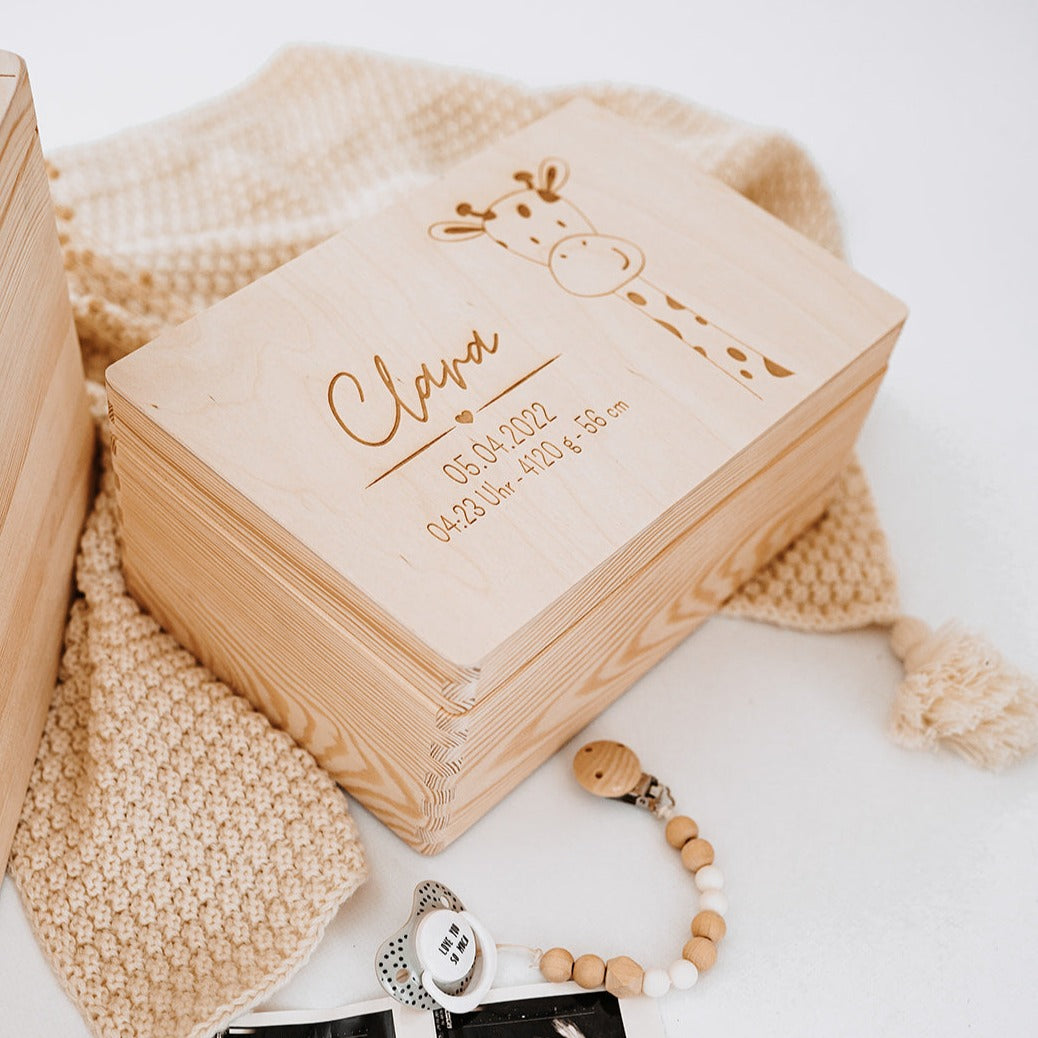 Erinnerungsbox Baby personalisiert - Tier Gravur