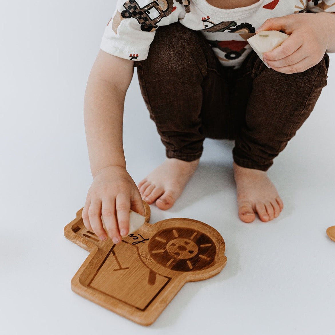 Kinderteller mit Kinderlöffel personalisiert - Traktor