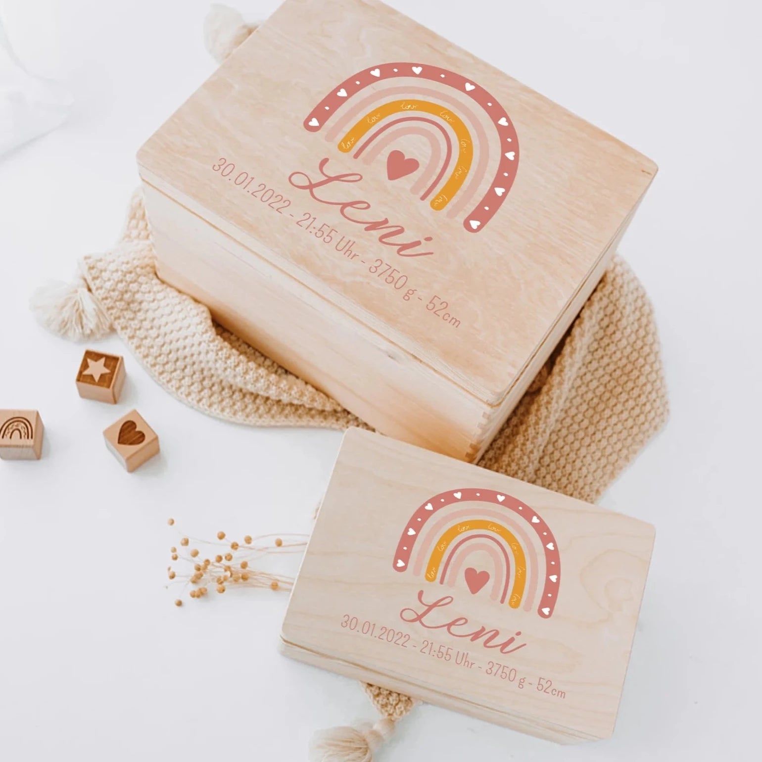 Erinnerungsbox Baby personalisiert - Regenbogen rosa Aquarell