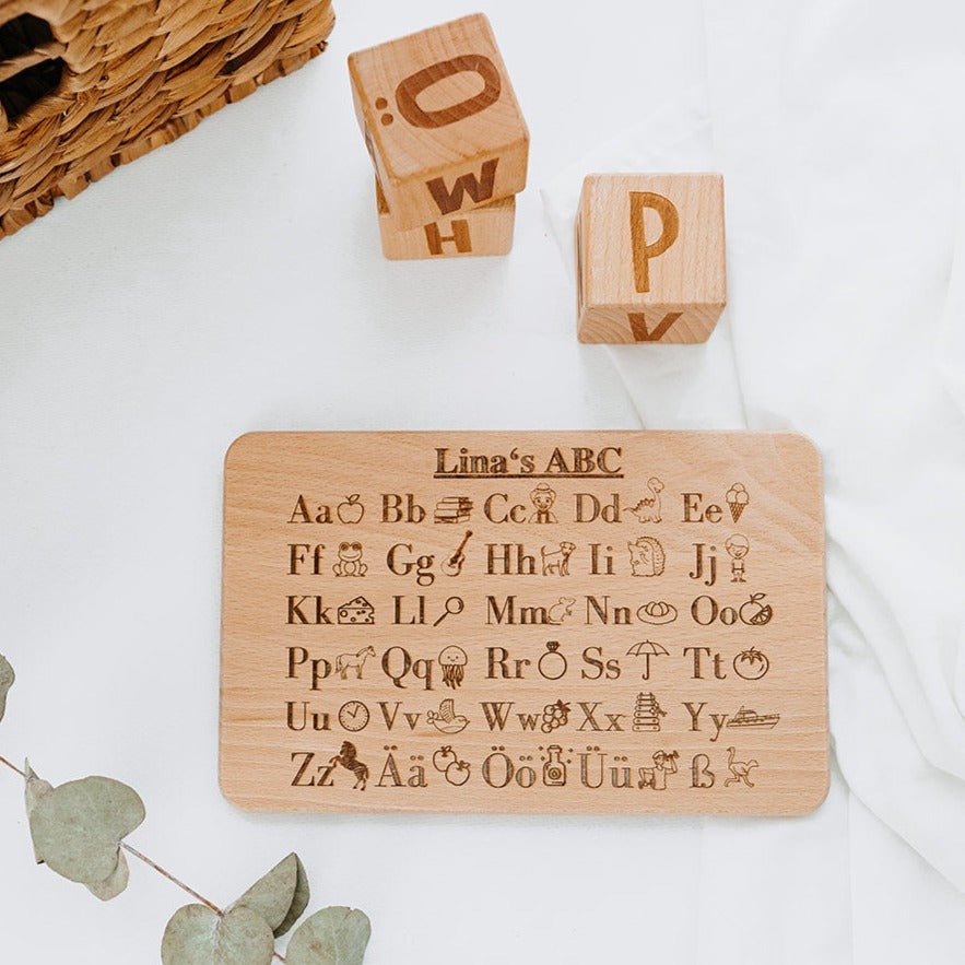 Frühstücksbrettchen personalisiert - ABC Gravur - wunderwunsch
