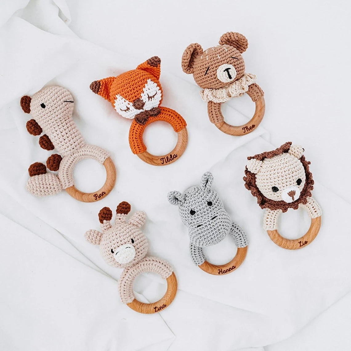 Babyrassel personalisiert - Giraffe, Fuchs, Löwe, Nilpferd