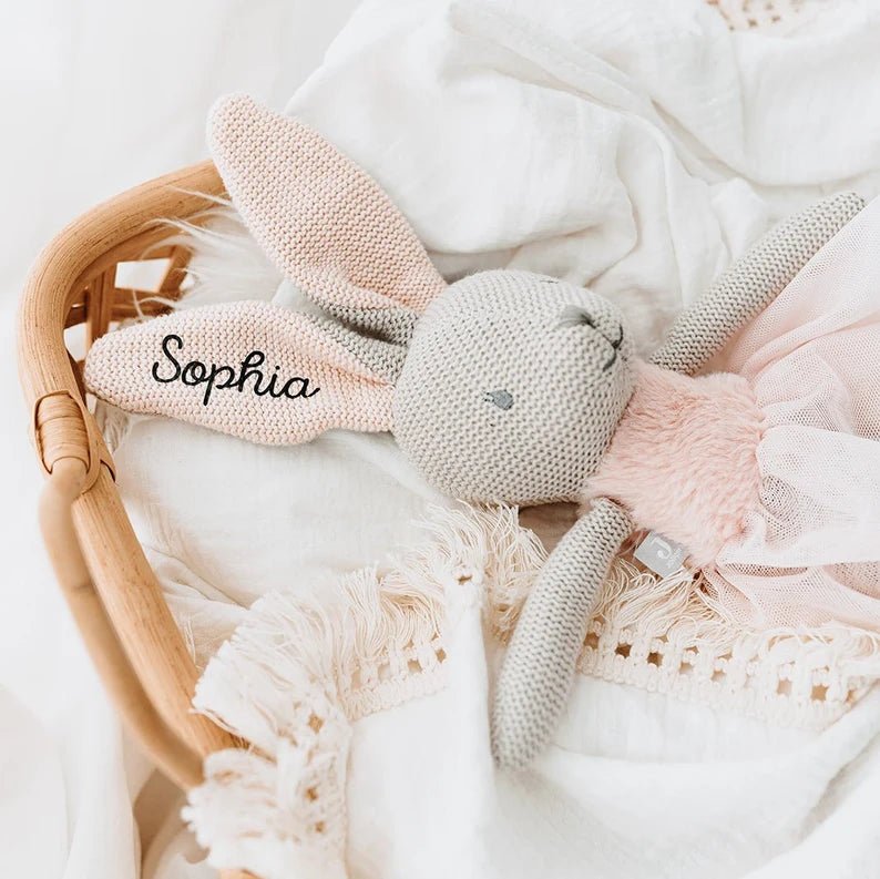 JOLLEIN Kuscheltier Hase Strick personalisiert - wunderwunsch