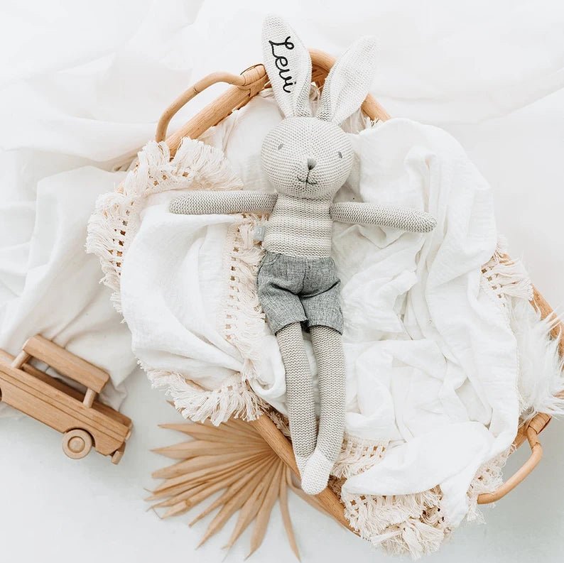JOLLEIN Kuscheltier Hase Strick personalisiert - wunderwunsch