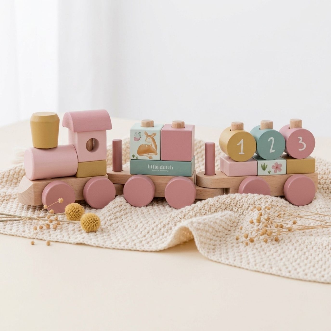 LITTLE DUTCH Holz Eisenbahn mit Steck-Formen - Fairy Garden rosa