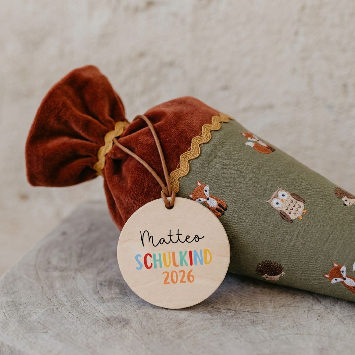 Schultütenanhänger personalisiert - Schulkind 2026