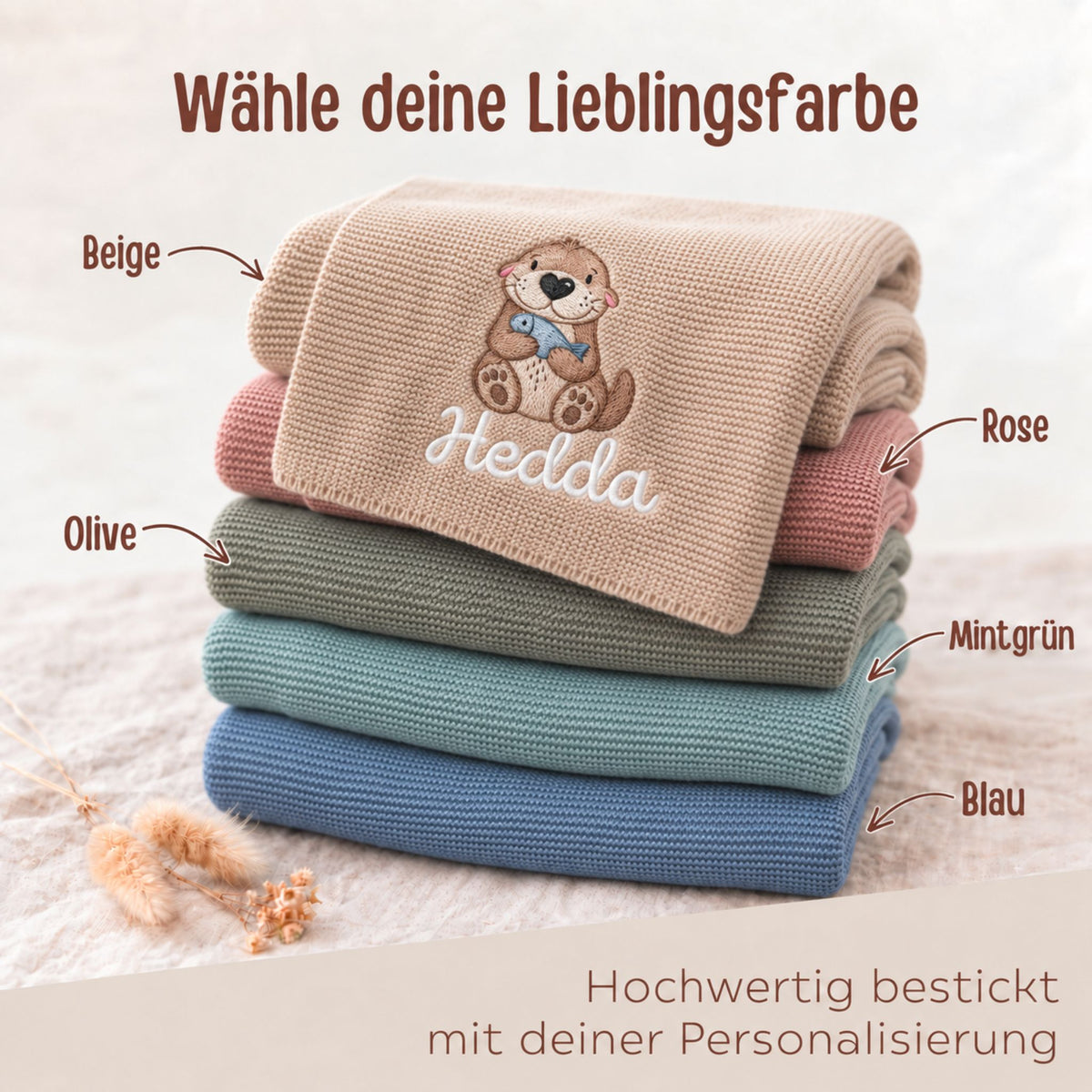 Baby Strickdecke aus 100% Bio-Baumwolle personalisiert - Otter mit Fisch