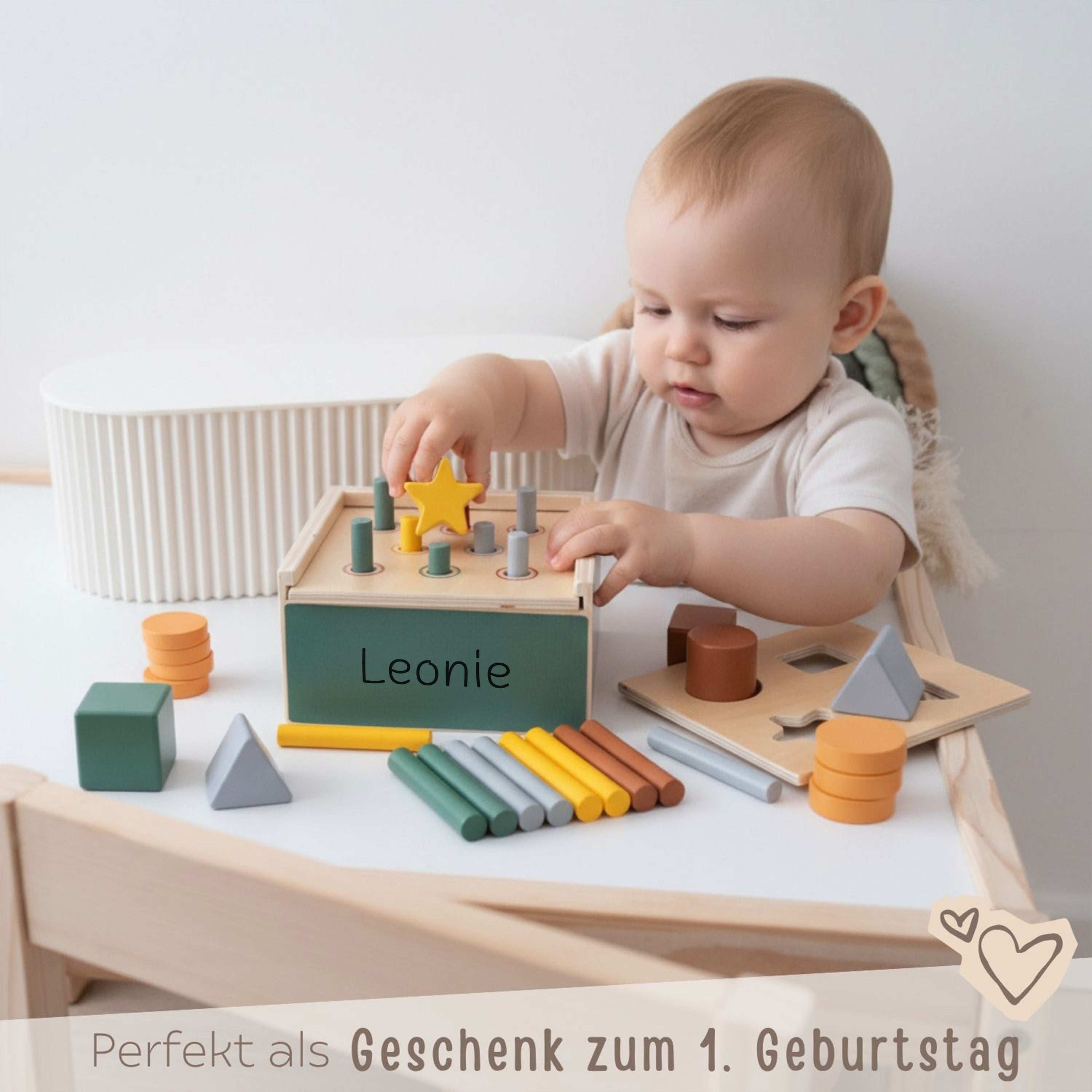 SMALL FOOT Montessori Steckpiel personalisierbar