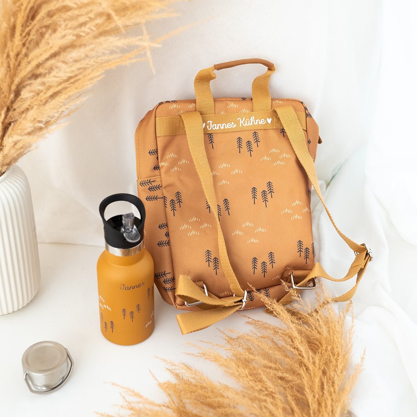 Kindergartenrucksack und Trinkflasche personalisiert - Marke Vresk