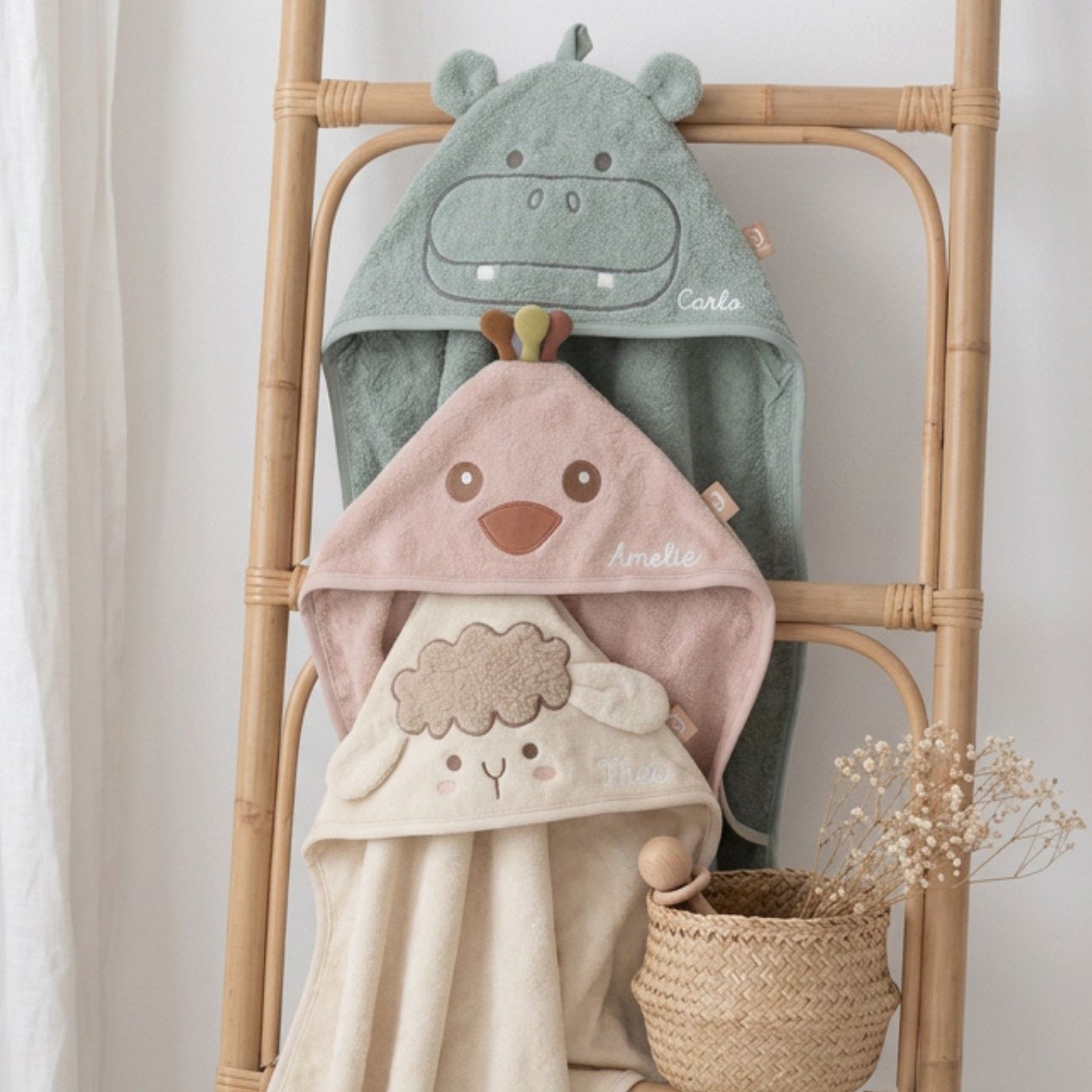 JOLLEIN Baby Kapuzenhandtuch Frottee personalisiert - Hippo, Schaf, Strauß